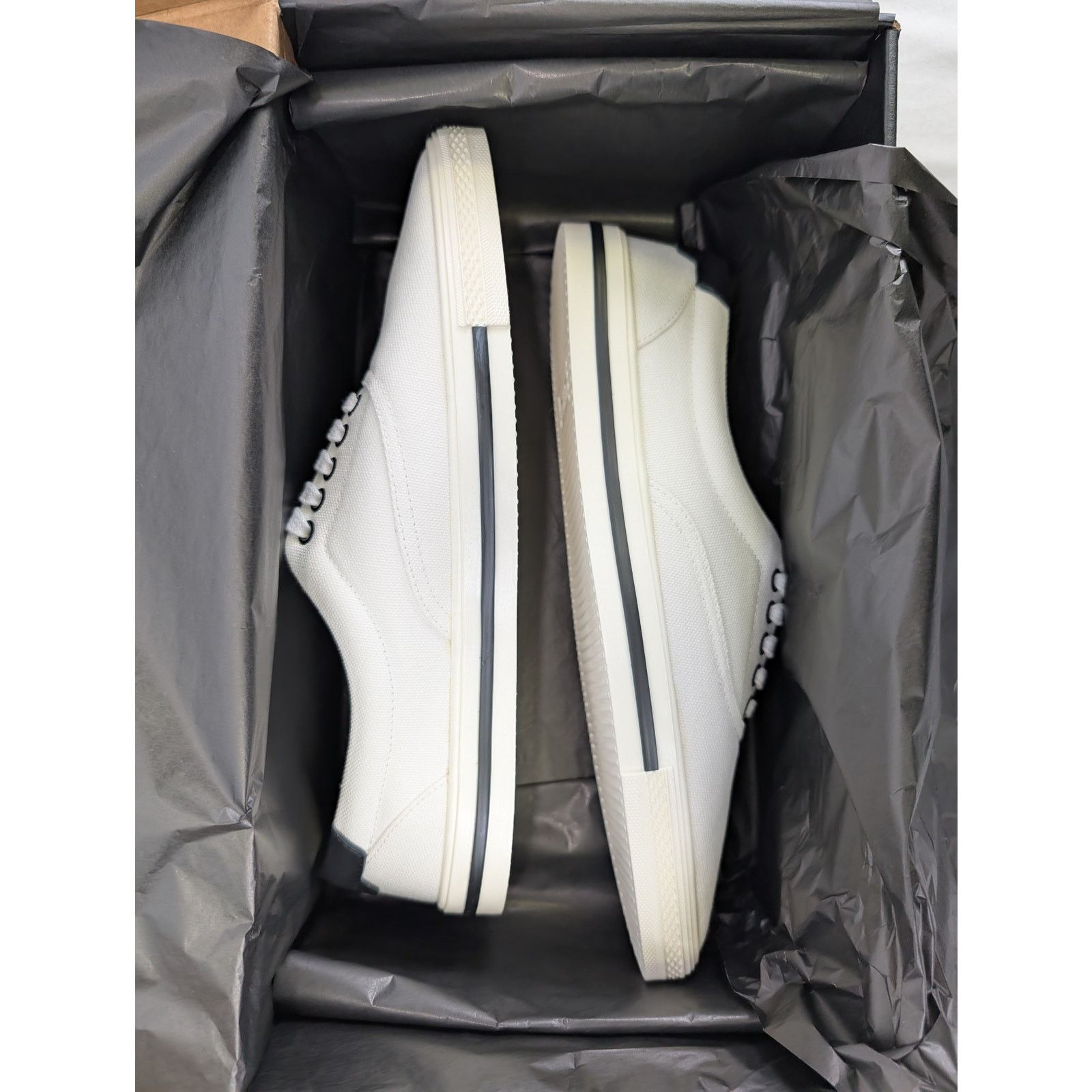 Saint Laurent Paris o1rshd1 Club Low top Sneakers in Off-White 44 Size US 11 / EU 44 - 17 Thumbnail