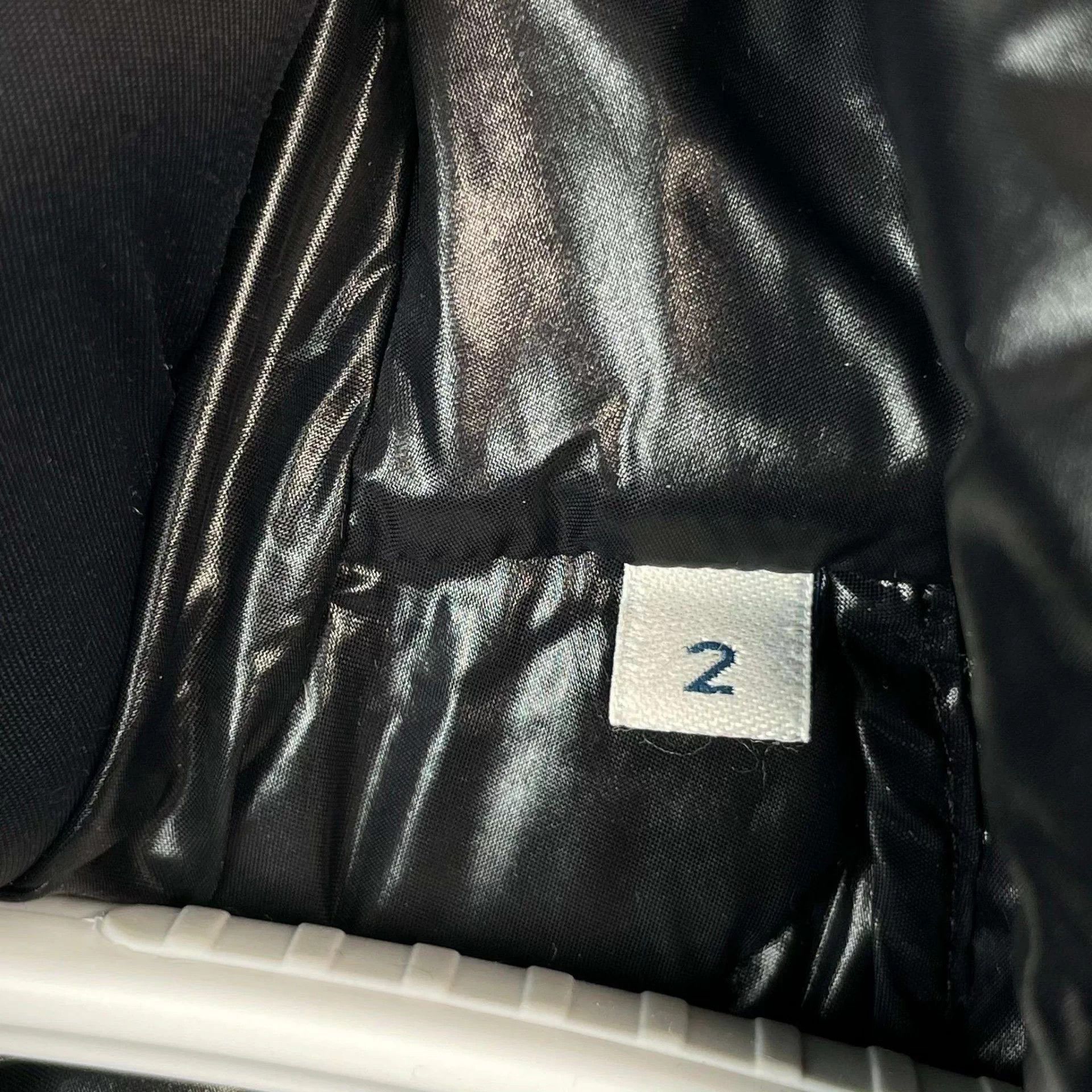 Moncler Moncler 2 Black Down Jacket Size M / US 6-8 / IT 42-44 - 5 Thumbnail