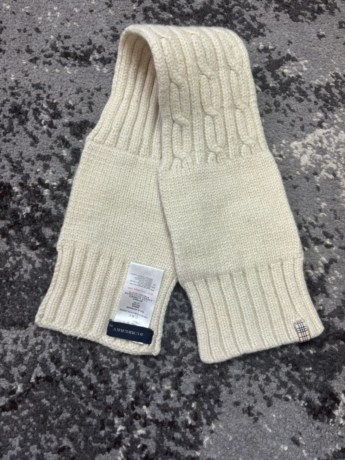 Burberry × Japanese Brand × Vintage Vintage y2k Burberry Wool knitted svarf hand Size ONE SIZE - 3 Thumbnail