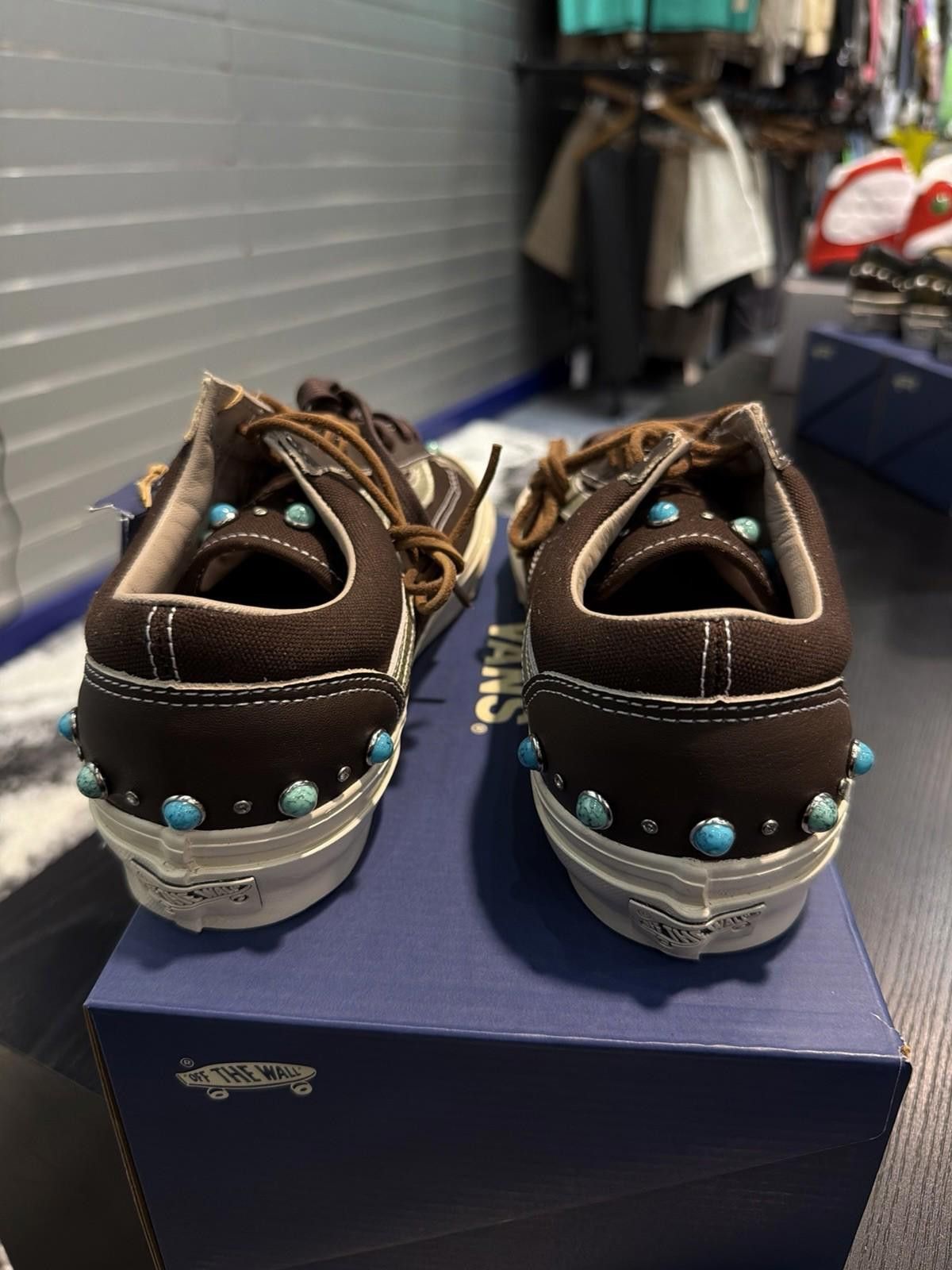 Vans Size 10 - Vans LX Old Skool 36 Gemstone Mushroom Mocha Size US 10 / EU 43 - 9 Thumbnail