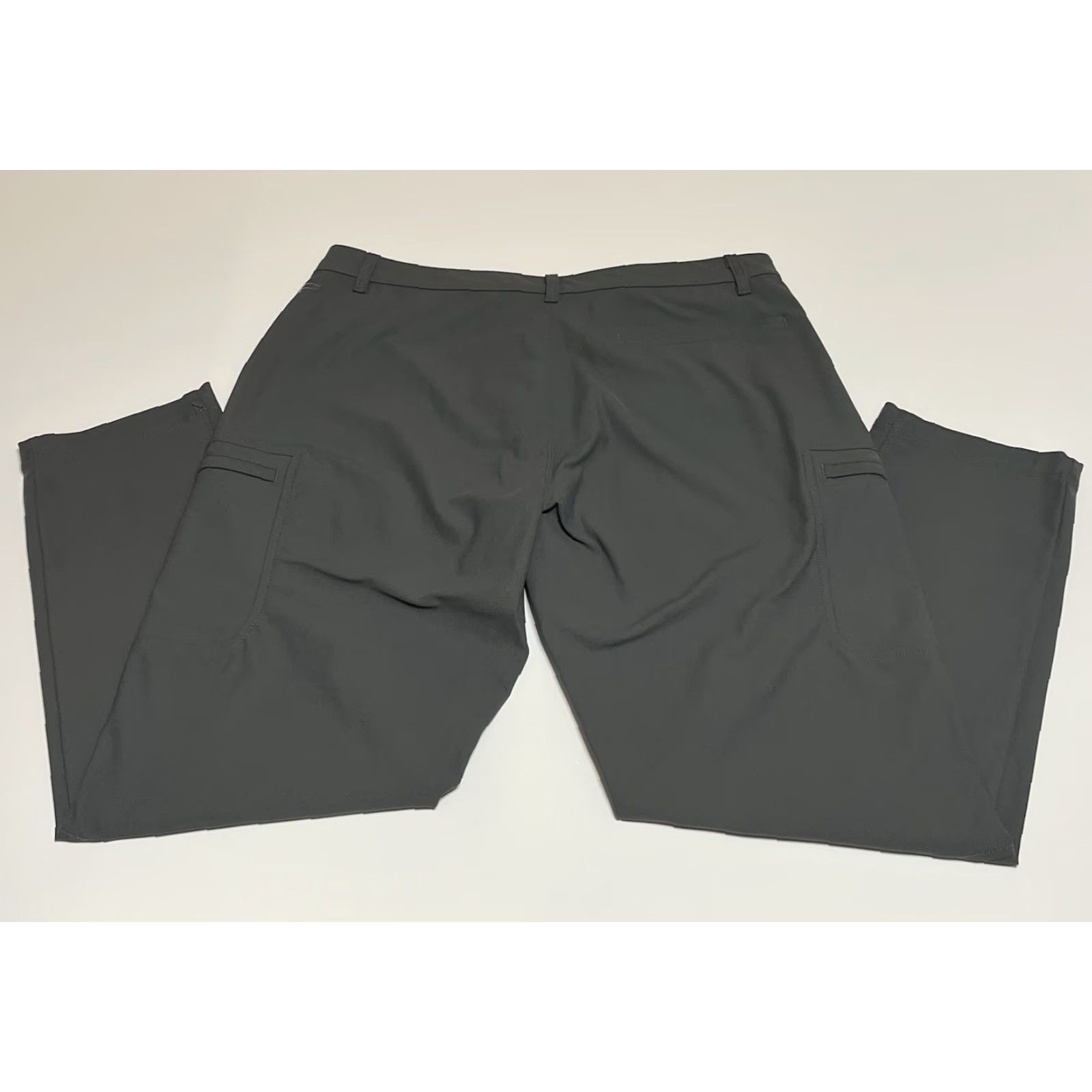 Fabletics Fabletics Pants Mens Tag 35x32 (35x29) Gray The Don Cargo Stretch Chino Classic Slim Tapered Pocket Logo Size US 35 - 2 Thumbnail