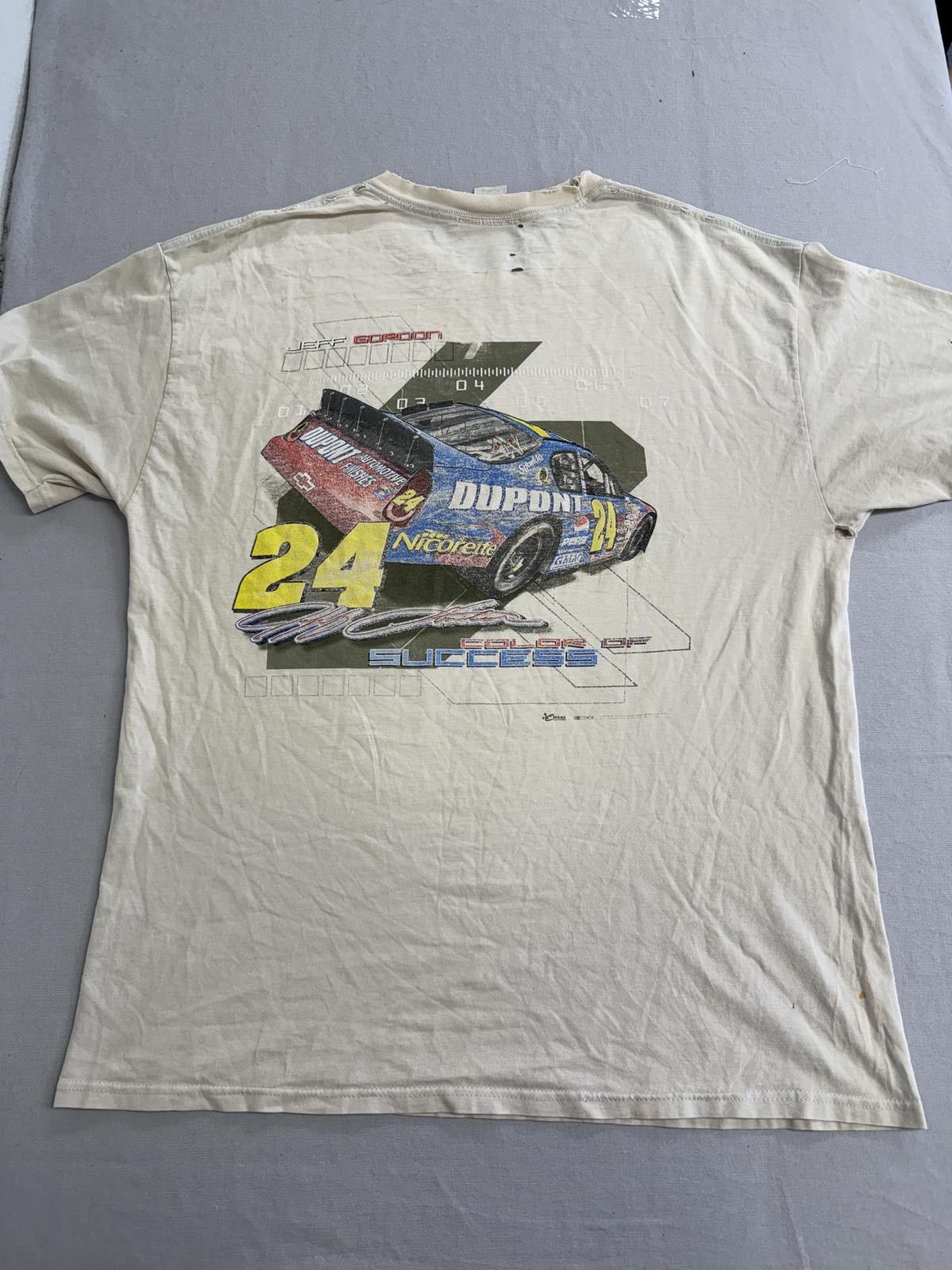Chase Authentics Thrashed Nascar Jeff Gordon T-shirt Breakthrough Dupont XL Size US XL / EU 56 / 4 - 2 Thumbnail