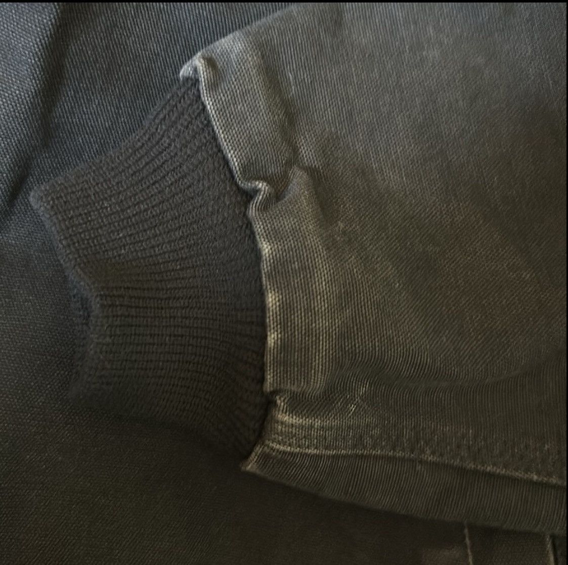 Carhartt VTG 90s USA made Carhartt JQ165. Pristine condition Size US XXL / EU 58 / 5 - 6 Thumbnail
