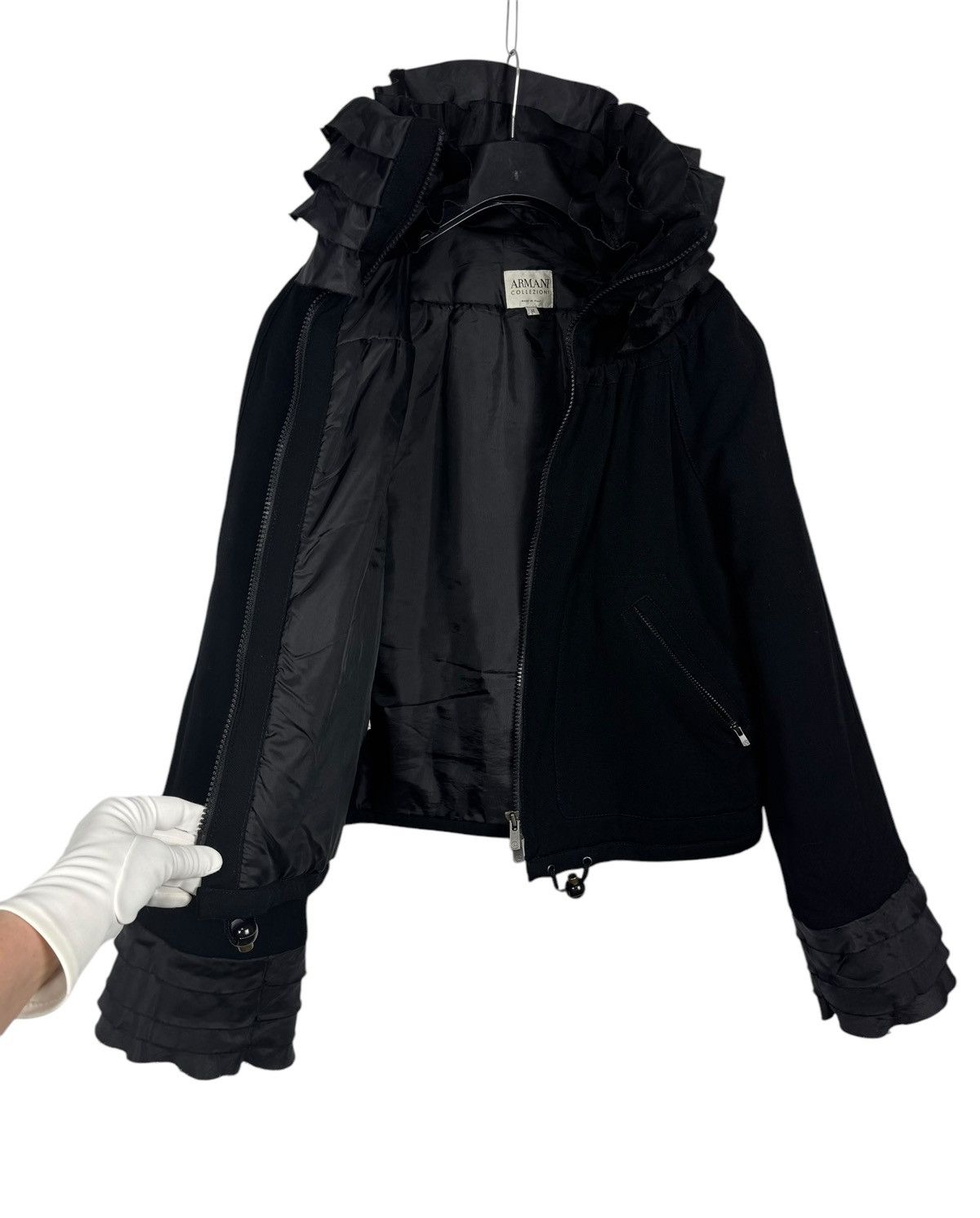 Armani Collezioni Armani Collezioni Wool Zip Jacket Ruffle Trim size IT42 Size M / US 6-8 / IT 42-44 - 12 Thumbnail
