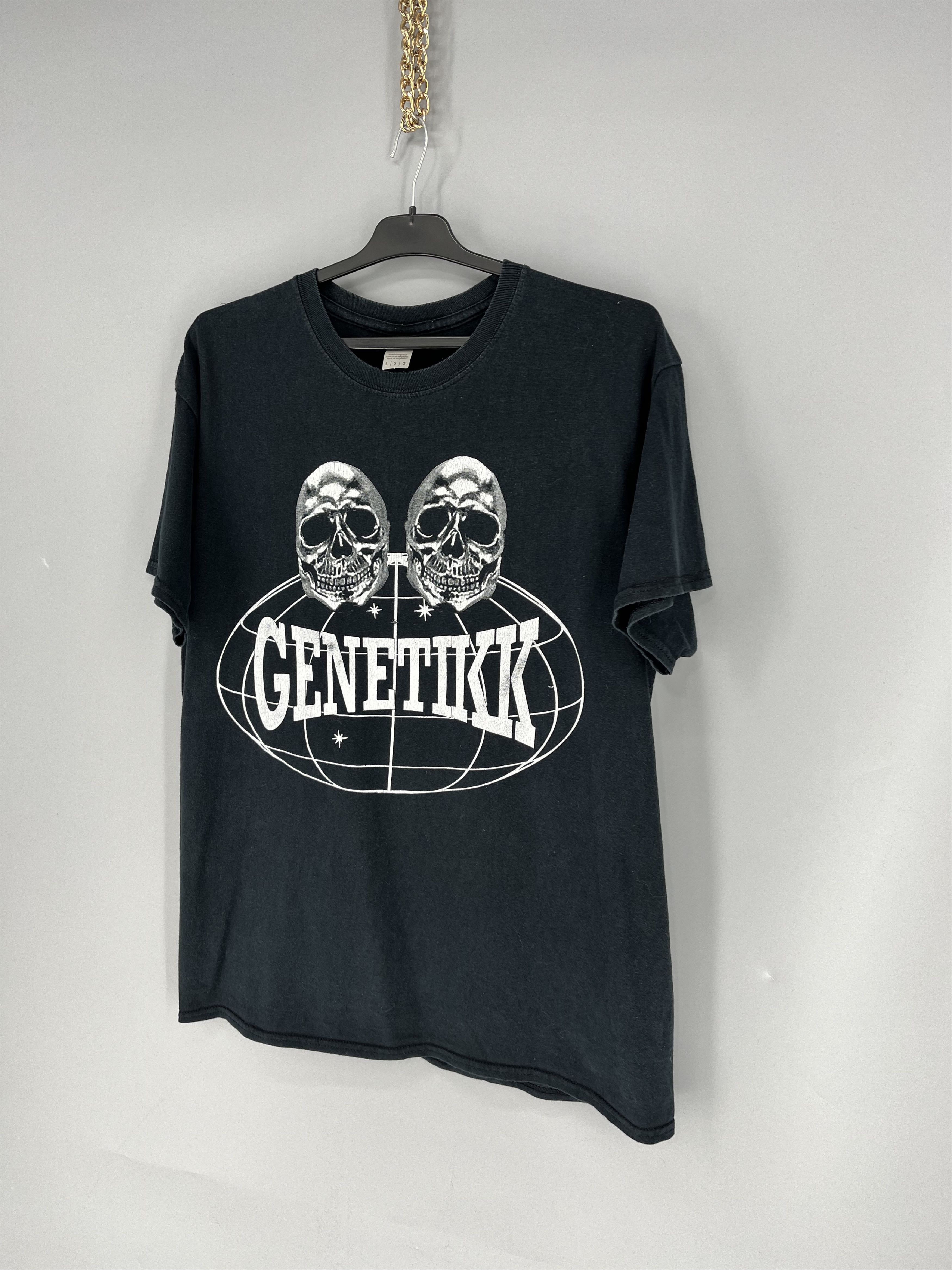 Band Tees Vintage Y2k Genetikk Hip Hop Band Germany Rare Tee OG Size US L / EU 52-54 / 3 - 3 Thumbnail