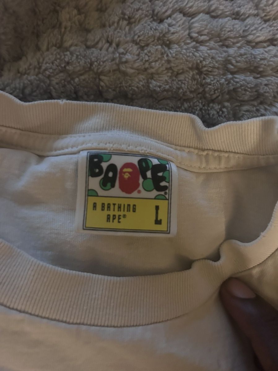Bape Bape T-shirt Size US L / EU 52-54 / 3 - 4 Thumbnail