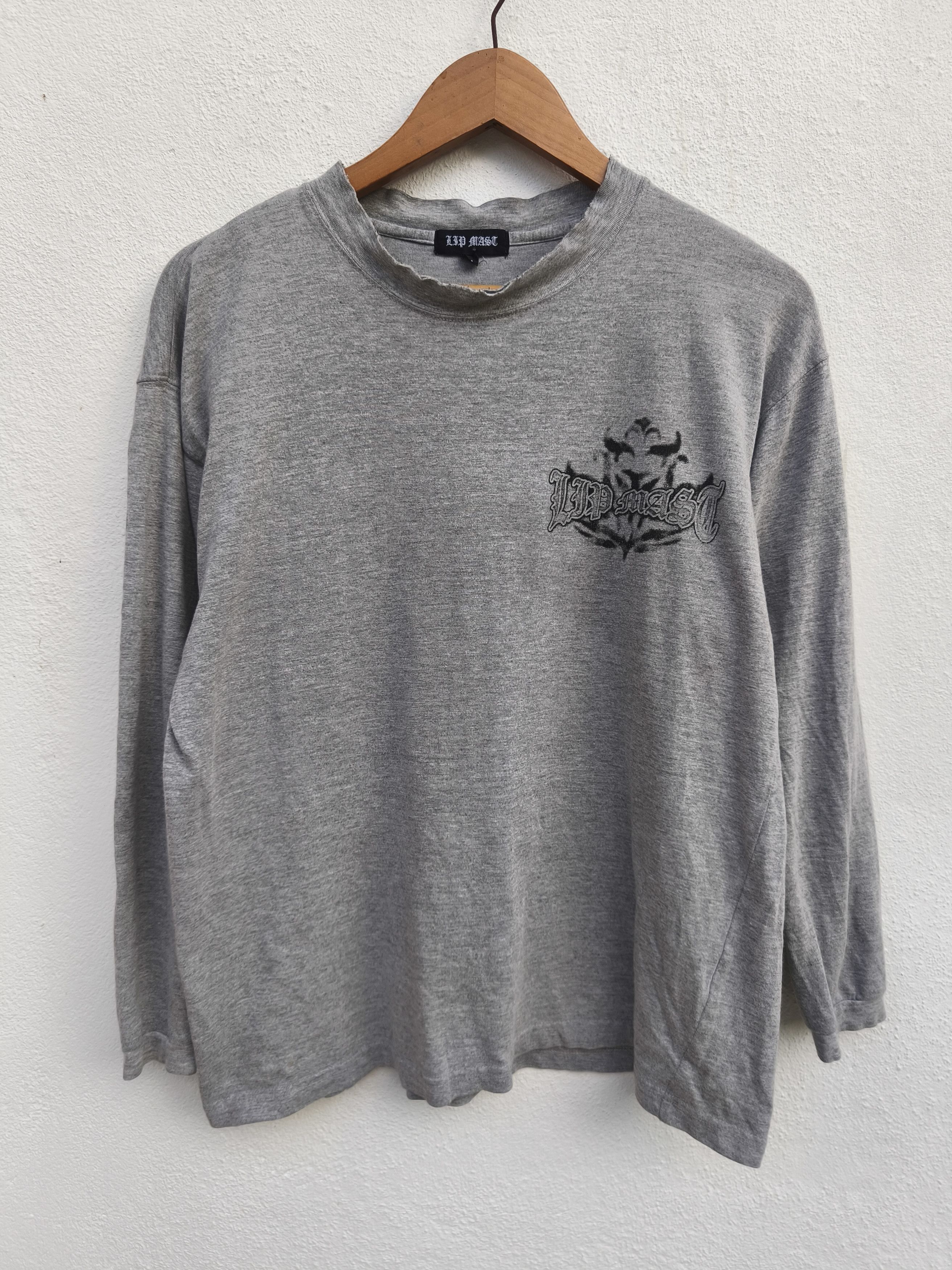 Vintage 🔥 Vintage y2k Trashed Vintage Lip Mast t shirt long sleeve Size US M / EU 48-50 / 2 - 2 Thumbnail