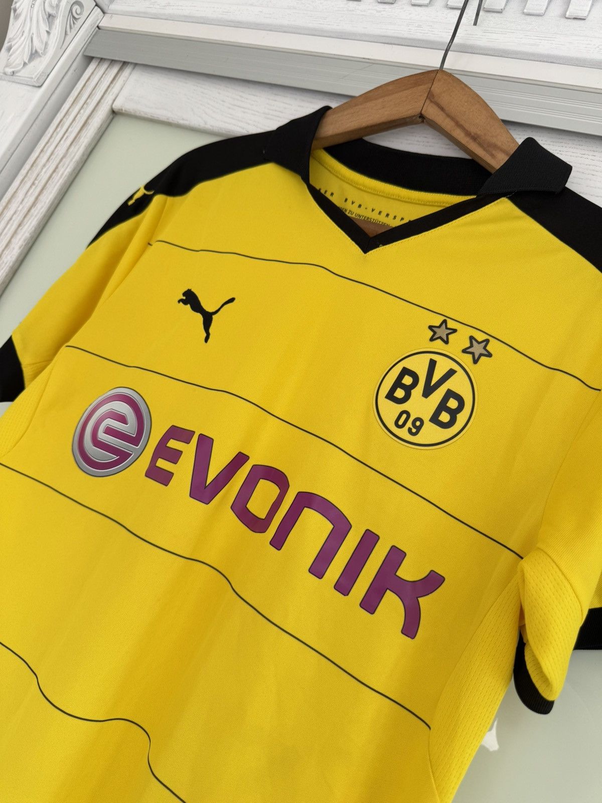 Puma Borussia Dortmund 2015-2016 Home Soccer Jersey Football Kit Size US M / EU 48-50 / 2 - 5 Thumbnail