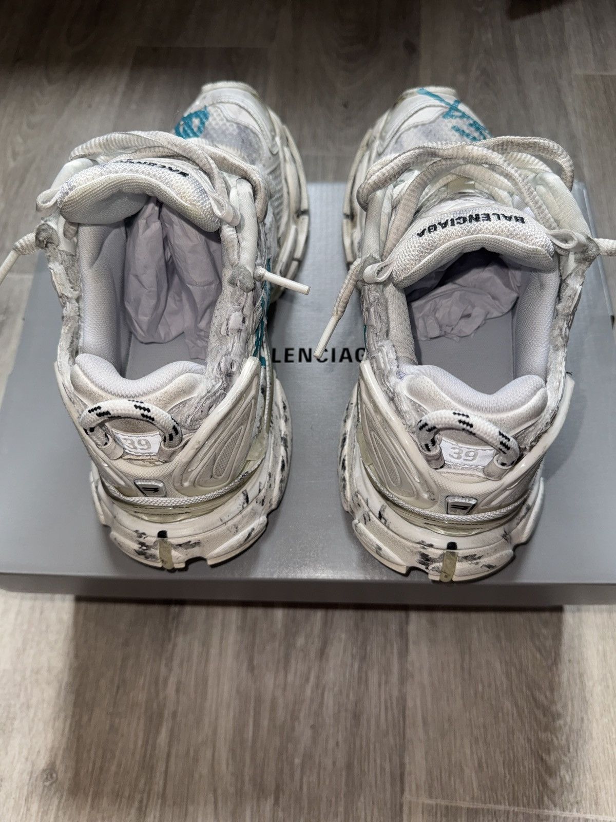 Balenciaga Balenciaga Runner Graffiti white/blue Size US 6 / EU 39 - 4 Thumbnail