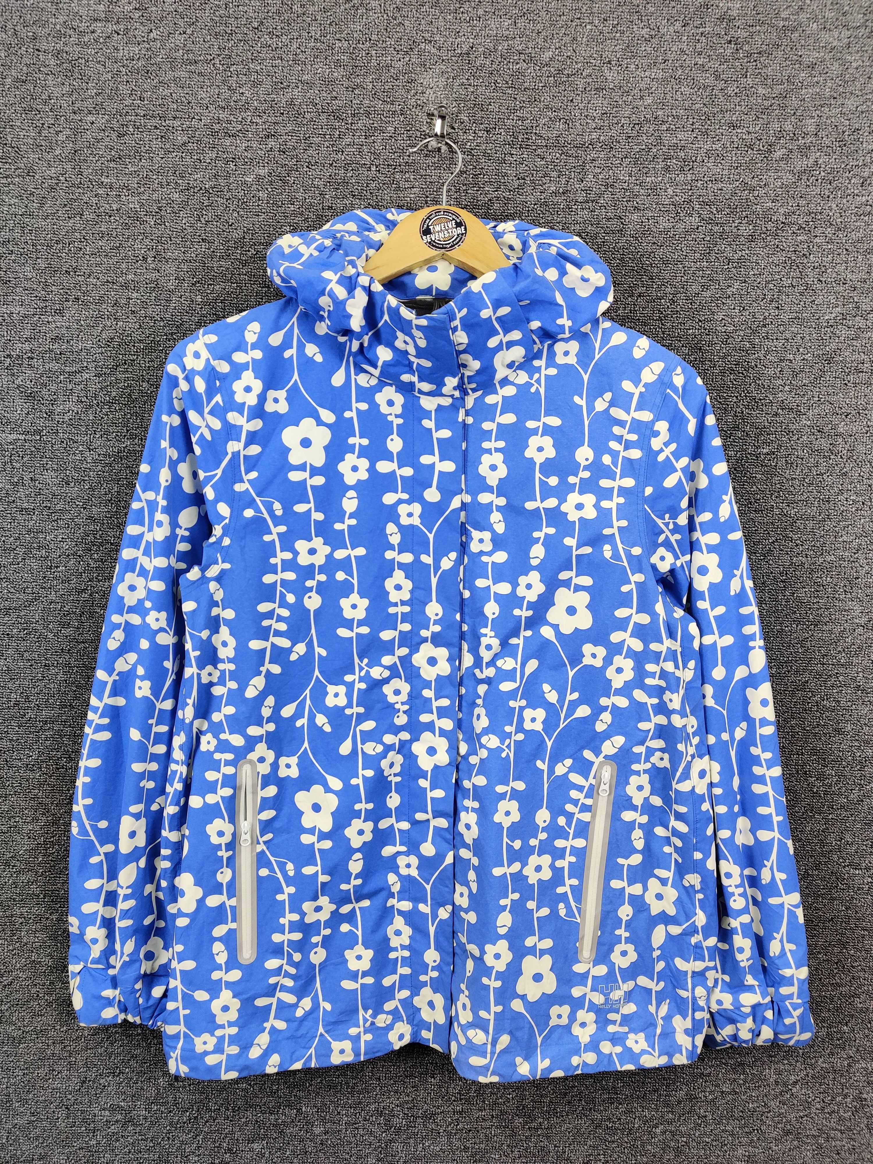 Helly Hansen Vintage Helly Hansen Fullprint Jacket Nice Design Size US L / EU 52-54 / 3 - 1 Thumbnail