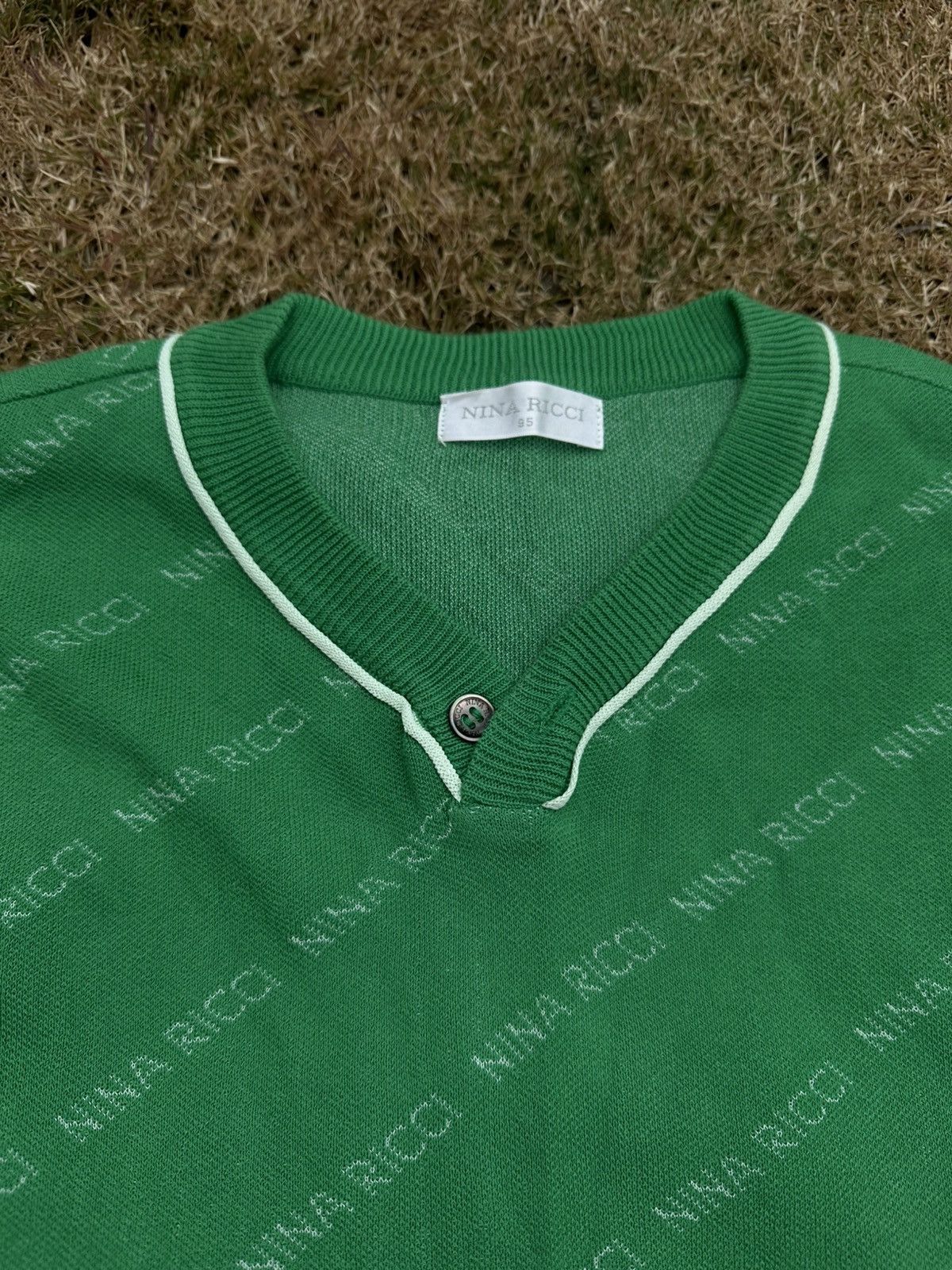 Nina Ricci RARE Vintage Nina Ricci Monogram Green V-Neck Sweater Size M / US 6-8 / IT 42-44 - 2 Thumbnail