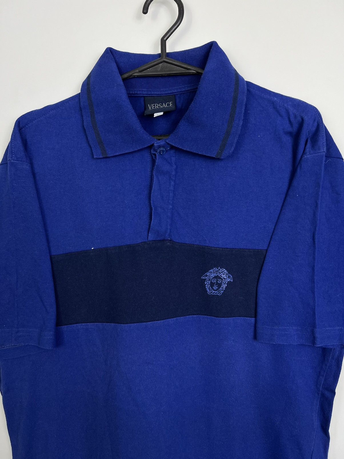 Versace × Versace Jeans Couture × Vintage Versace Jeans Couture vintage 90’s small logo polo shirt Size US L / EU 52-54 / 3 - 2 Thumbnail