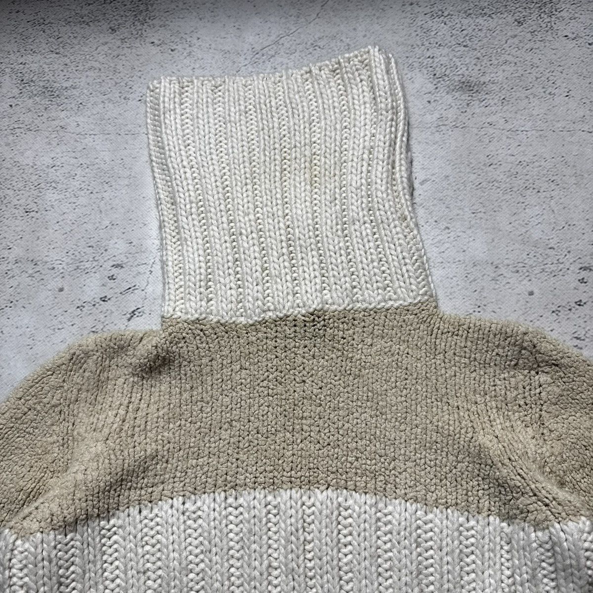 Versace vintage knit long-necked versace cropped sweater very chunky Size M / US 6-8 / IT 42-44 - 7 Thumbnail
