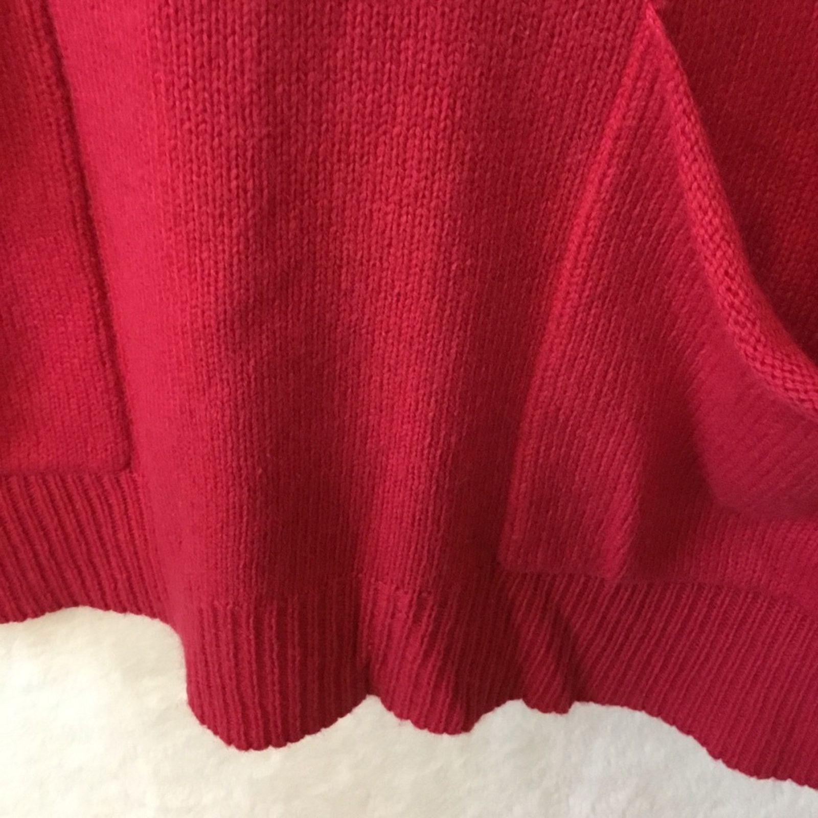 Bcbgmaxazria BCBGMaxAzria Red Quarter Sleeve Cowl Neck Sweater Size S / US 4 / IT 40 - 6 Thumbnail