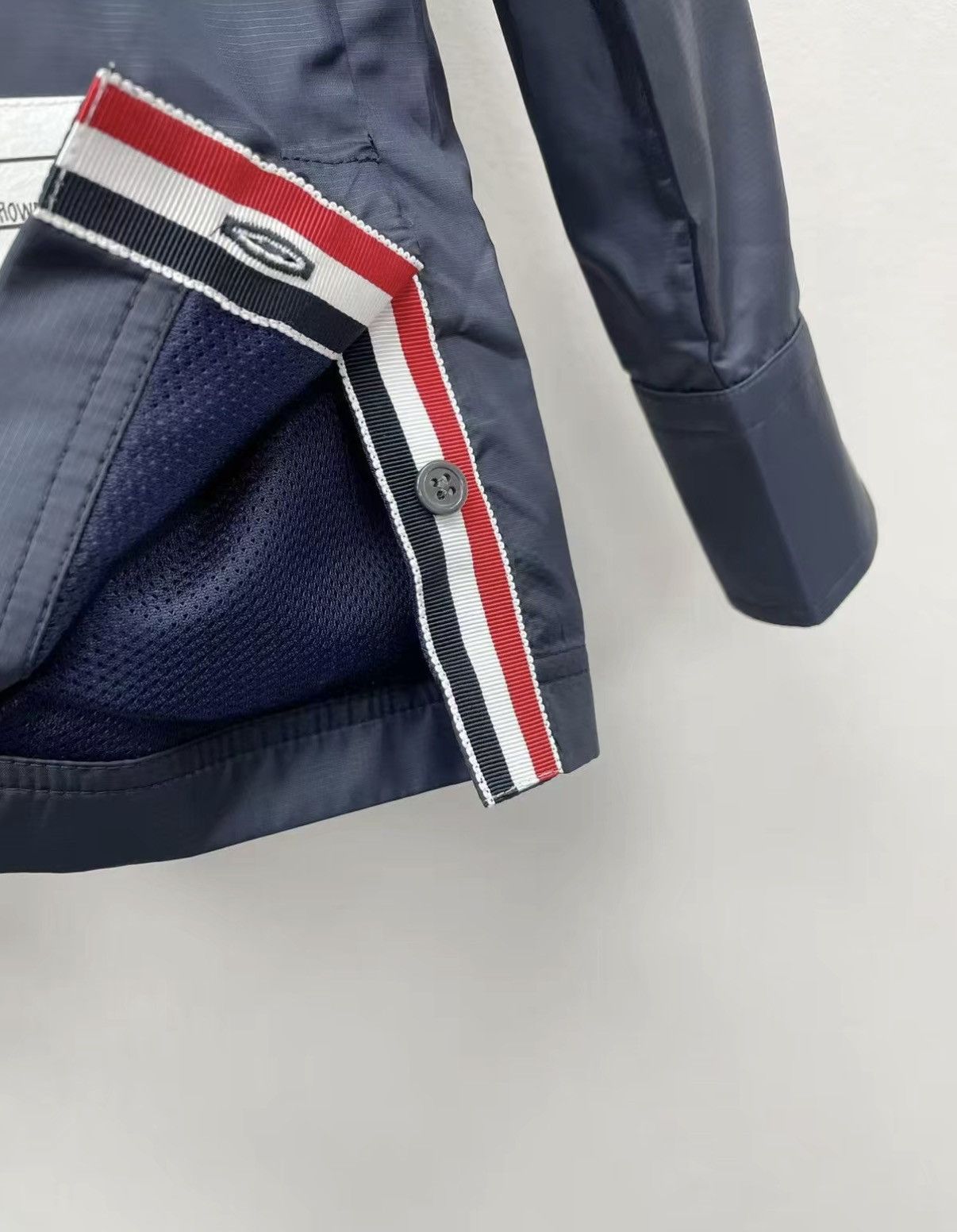 Thom Browne Thom Browne Jacket J30 Size US L / EU 52-54 / 3 - 5 Thumbnail