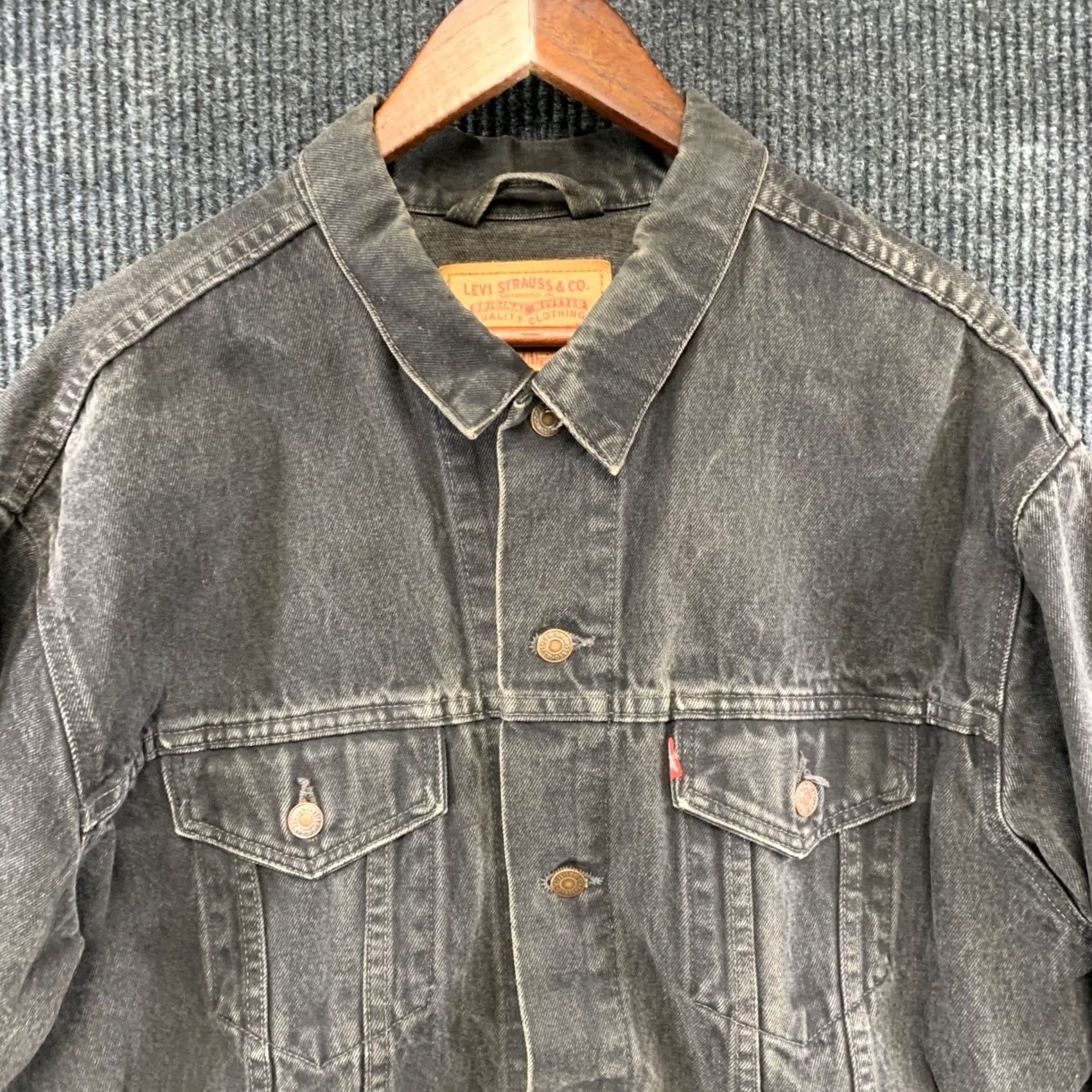 Levi's VINTAGE Levi's Jacket Mens XL Black Denim 70507-4159 Trucker 90s Button Front Short Size US XL / EU 56 / 4 - 2 Thumbnail