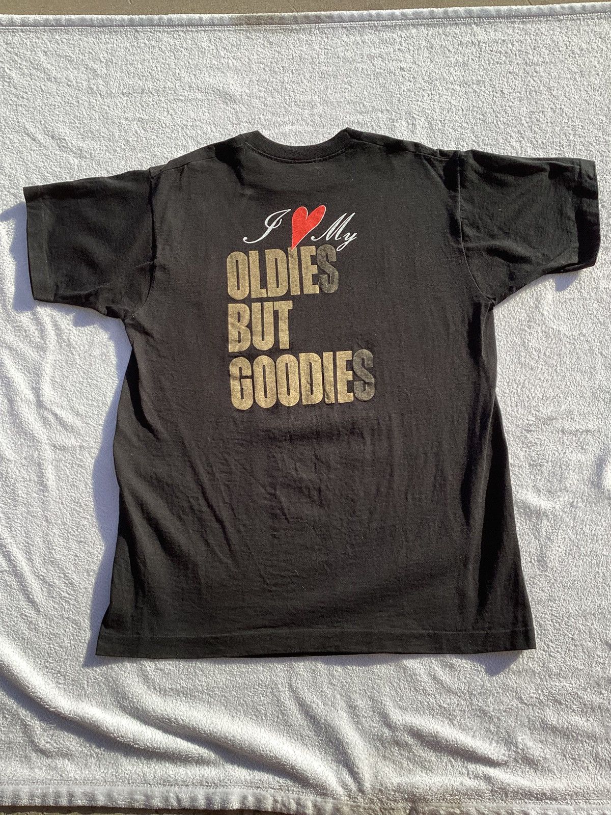 Fruit Of The Loom oldies but goodies 50s 60s 70s classic rock original hits T Size US XL / EU 56 / 4 - 3 Thumbnail