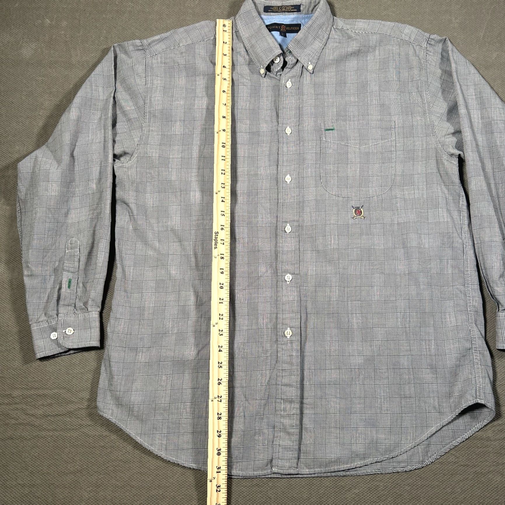 Tommy Hilfiger Tommy Hilfiger Golf Plaid Mens Button Down Long Sleeve Shirt Large Cotton Size US L / EU 52-54 / 3 - 2 Thumbnail