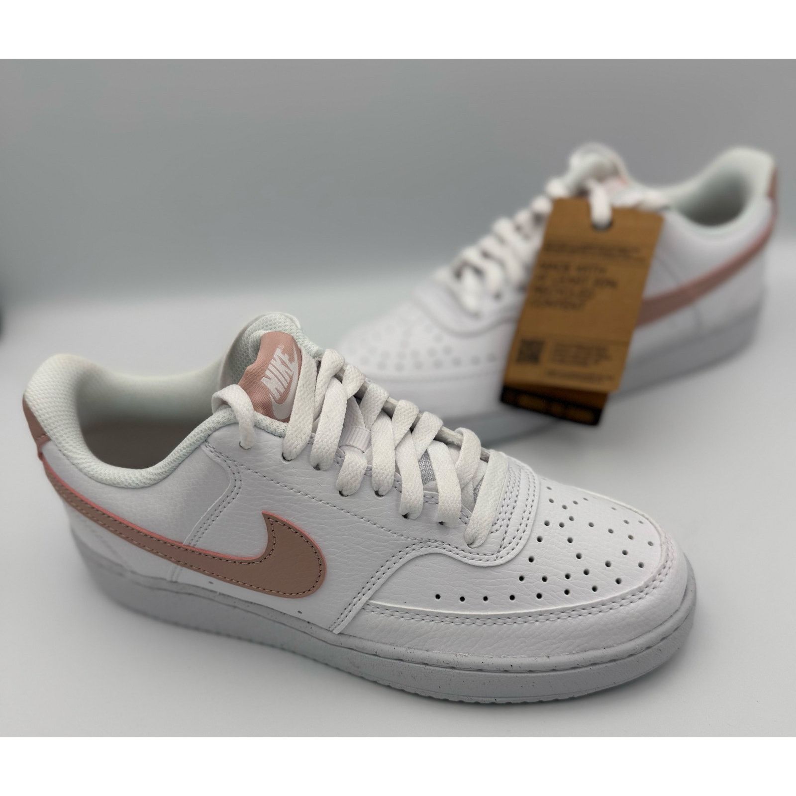 Nike Nike Court Vison Low white pink size 7.5 Size ONE SIZE - 8 Thumbnail