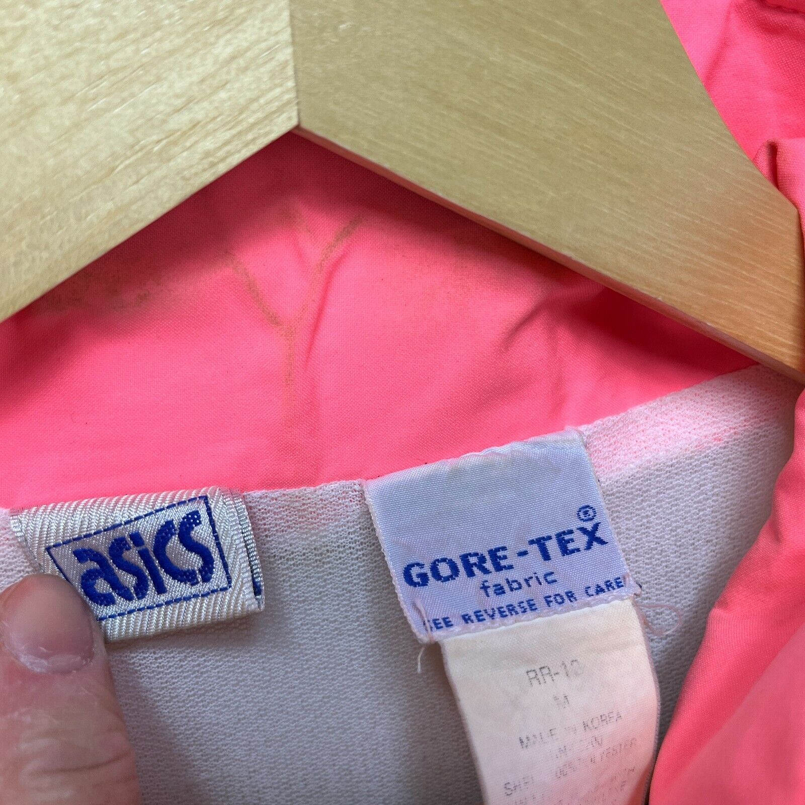 Asics × Vintage Vintage 90s ASICS Gore-Tex Windbreaker Jacket Womens Medium Size US XL / EU 56 / 4 - 4 Thumbnail