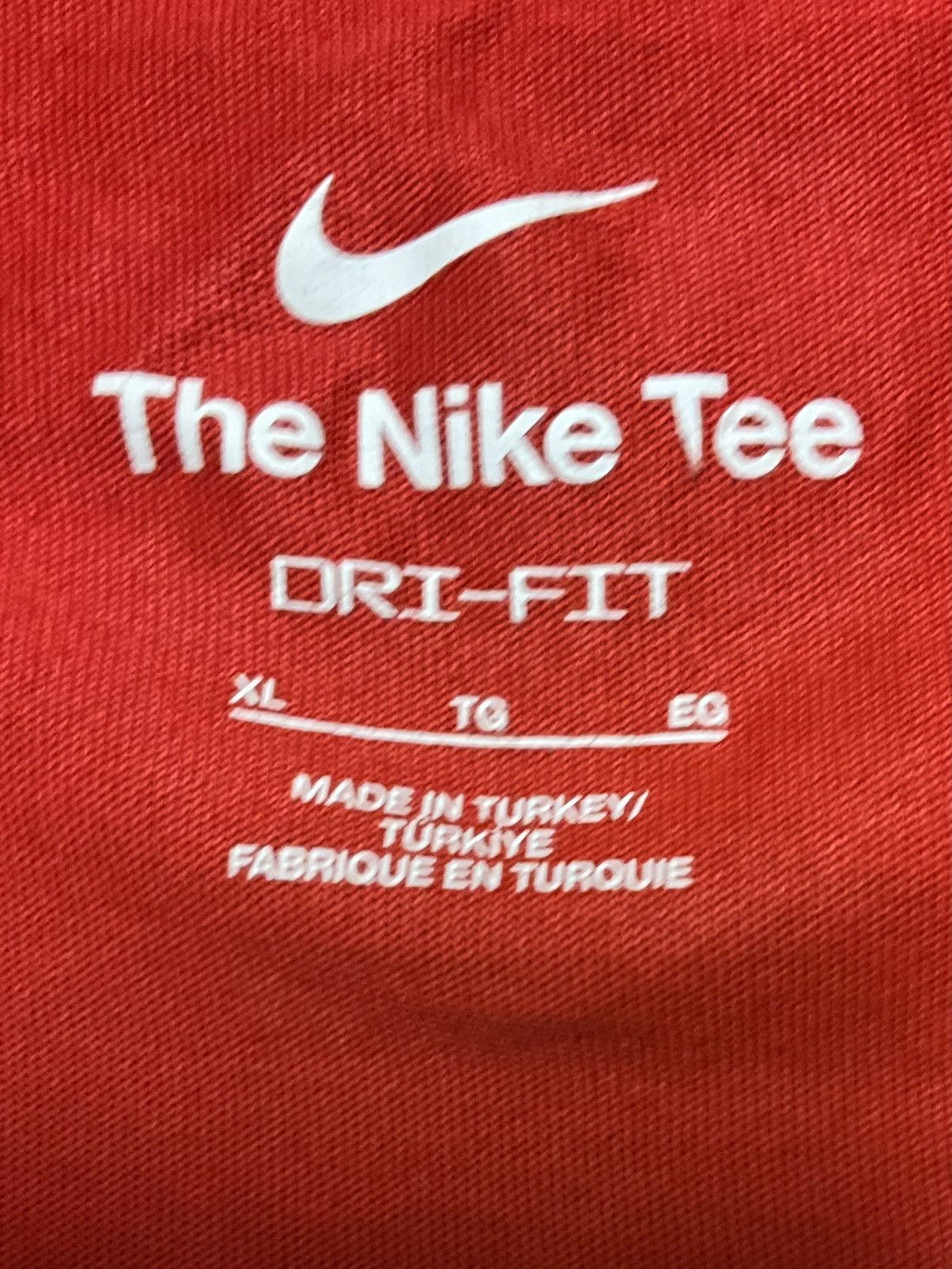 Nike Nike red graphic tee shirt Size US XL / EU 56 / 4 - 3 Thumbnail