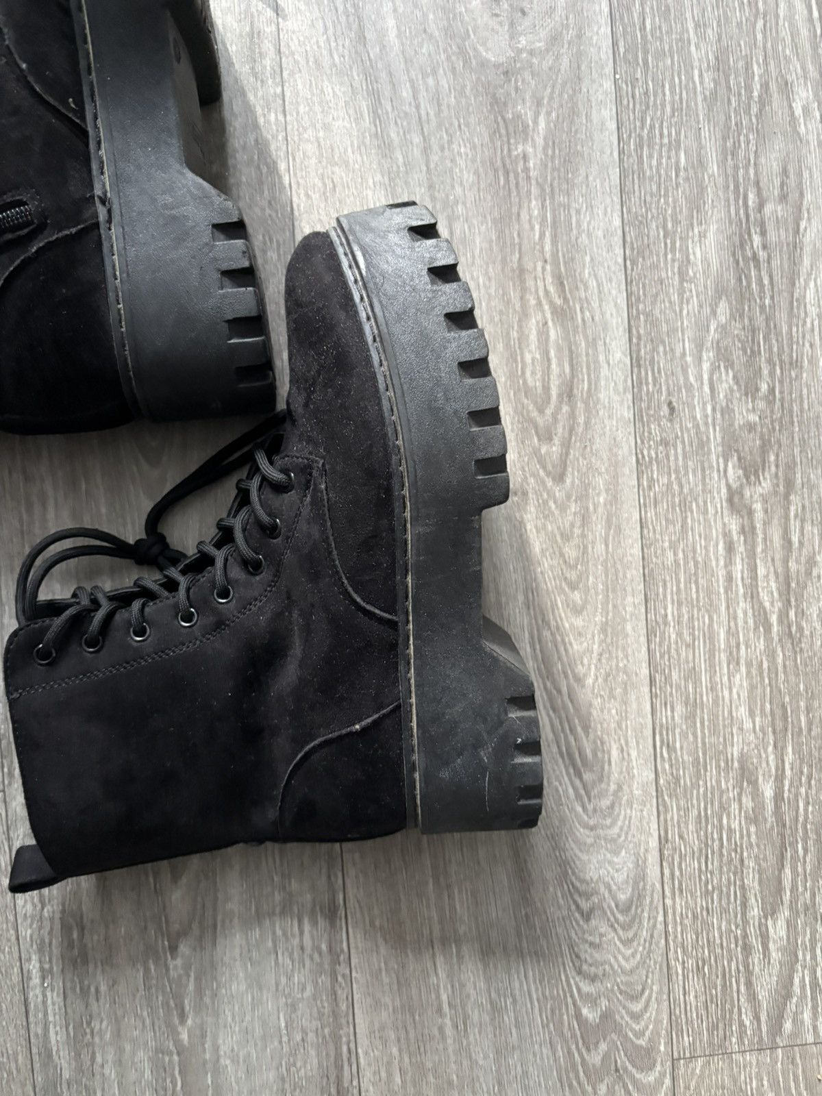 Rogue Rouge Black Suede platform boots Size US 10.5 / IT 40.5 - 2 Thumbnail
