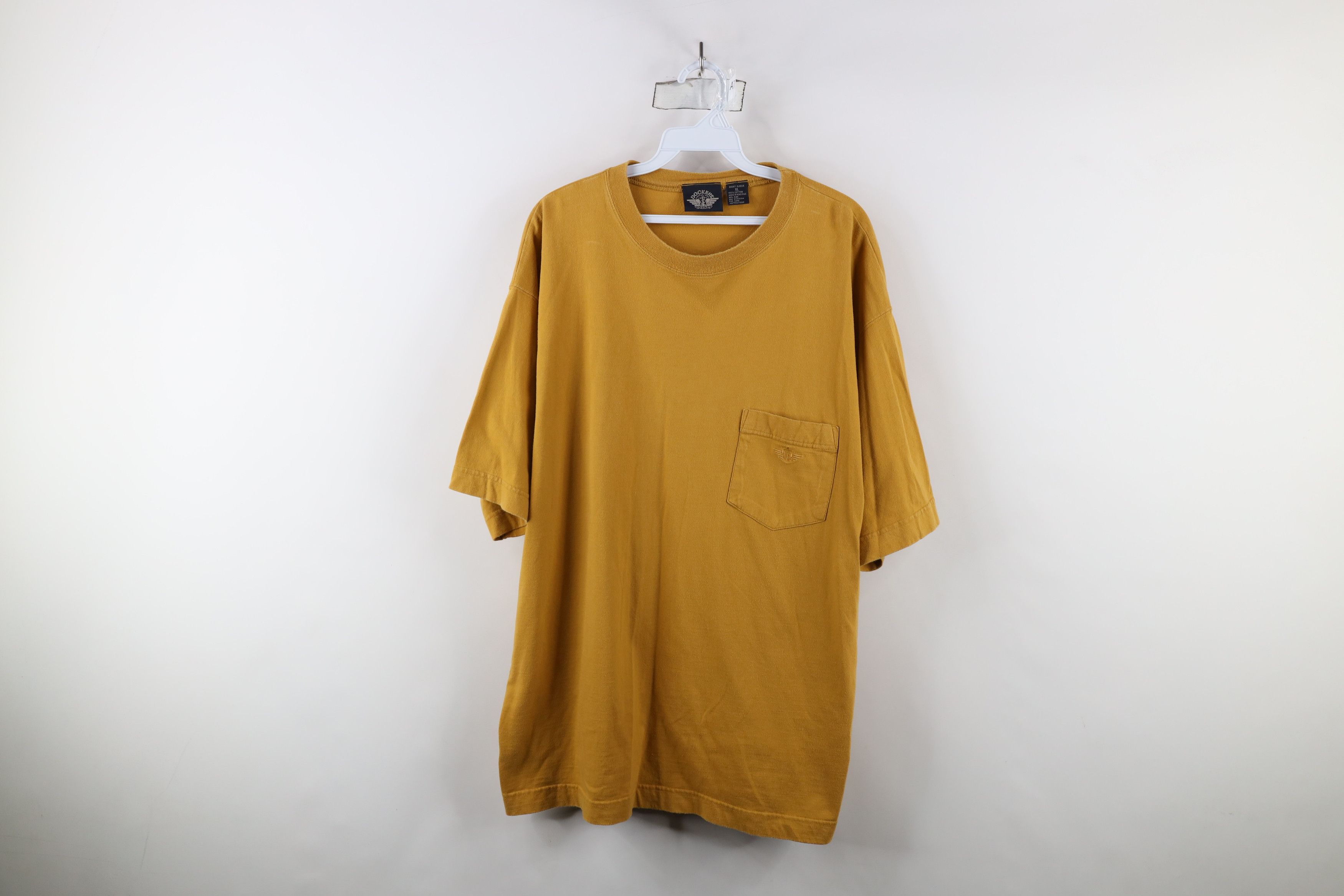 Vintage Vintage 90s Streetwear Fit Pocket T-Shirt Yellow Cotton Size US XL / EU 56 / 4 - 1 Thumbnail