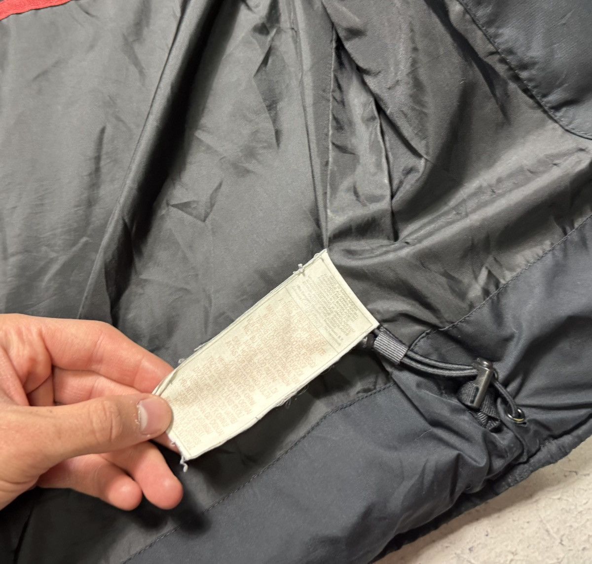 Nike Nike Vintage 00’s Down Puffer Jacket Drill Swoosh Size US M / EU 48-50 / 2 - 9 Thumbnail