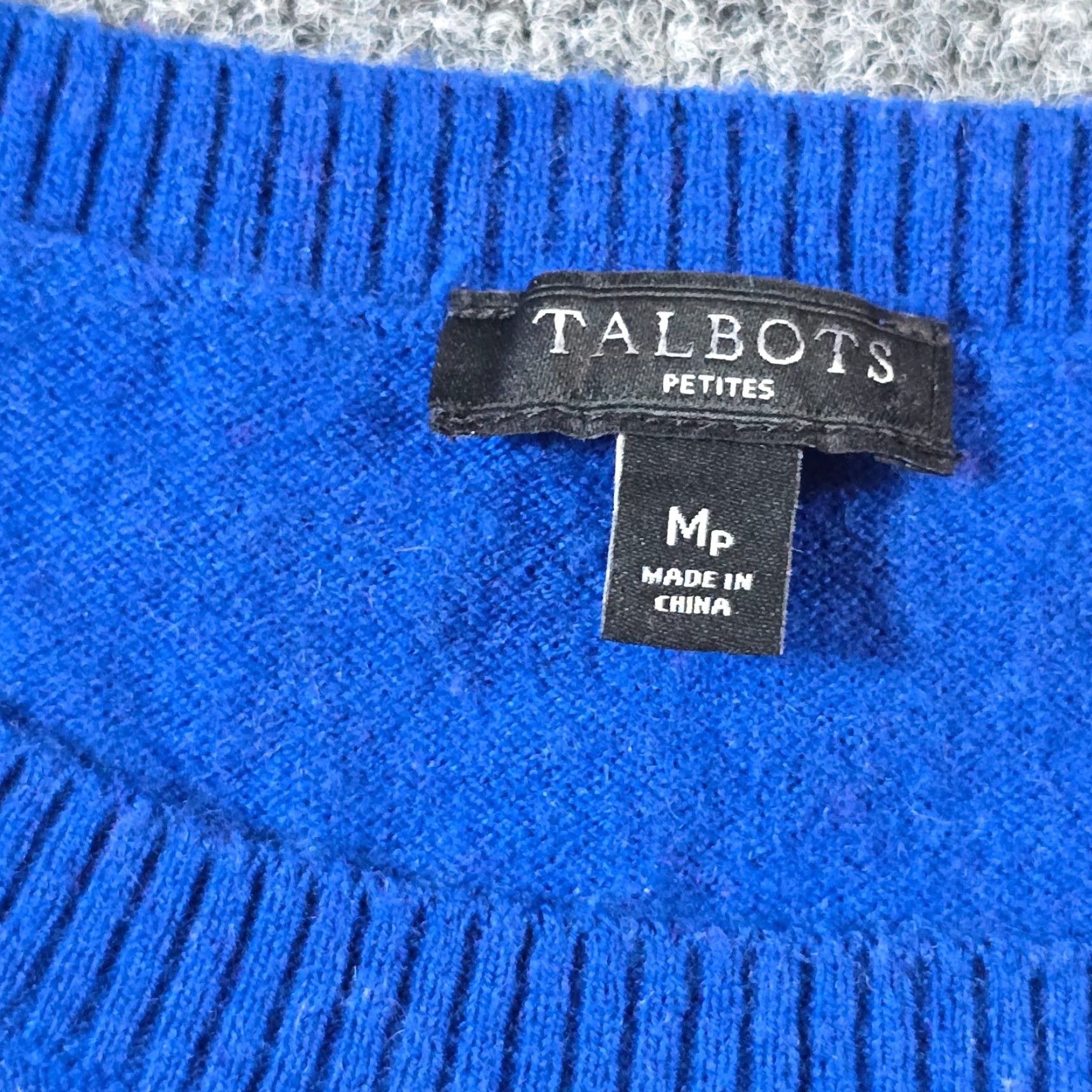 Talbots Talbots Sweater Women Medium Petite Blue Penguin Lambswool Winter Casual Career Size M / US 6-8 / IT 42-44 - 4 Thumbnail