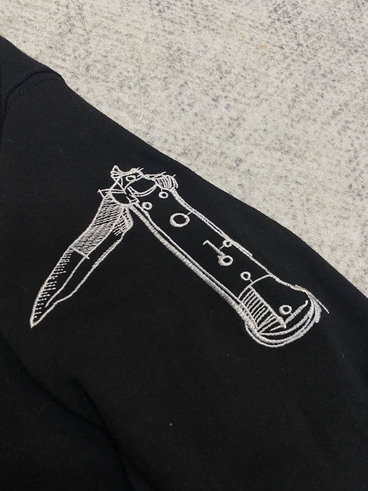Other Givenchy Star Neck & Embroidered Sleeve Sweatshirt - Black Size US L / EU 52-54 / 3 - 4 Thumbnail