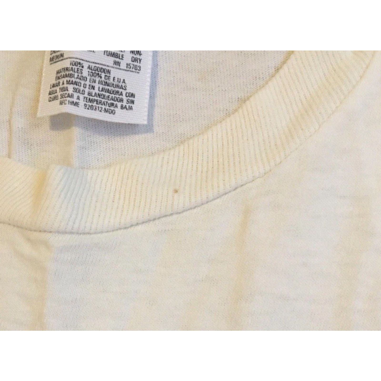 Hanes Vtg Hanes Faded Distressed Shirt S White 90s 80s Grunge Punk Skate Surf Trucker Biker Rock Mens T-Shirt Size US S / EU 44-46 / 1 - 7 Thumbnail