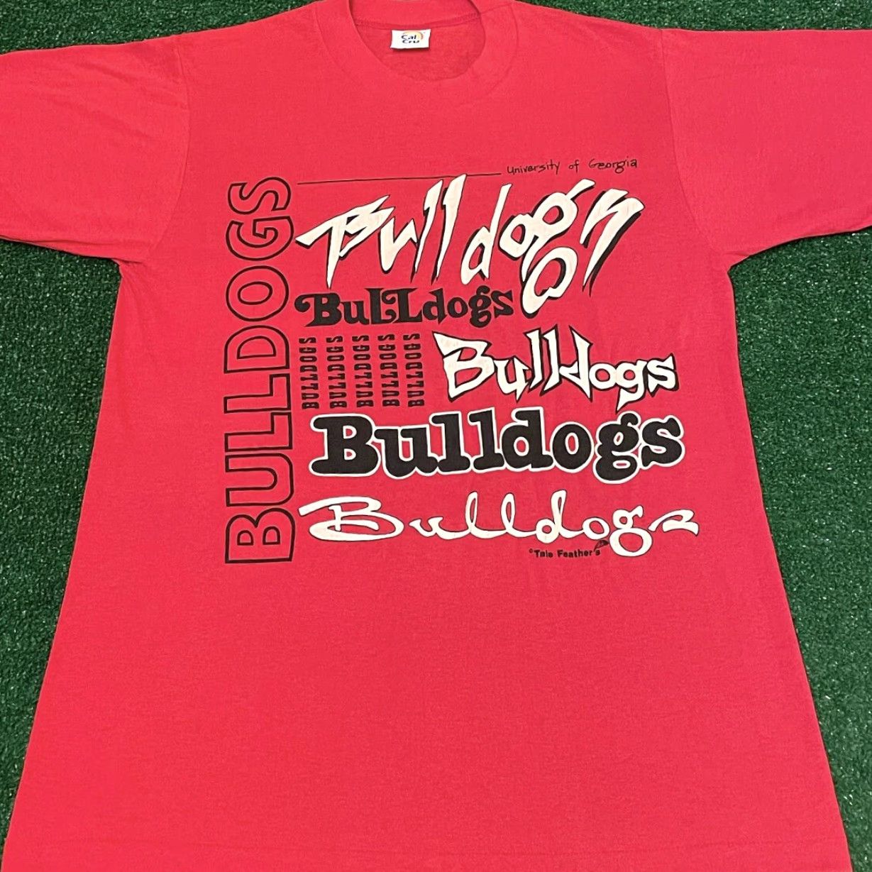 Logo 7 VINTAGE Georgia Bulldogs Graphitti Script Logo Tee Shirt Mens M Red 90s VTG 80s 1990s Logo Shirt Mens M Size US M / EU 48-50 / 2 - 3 Thumbnail
