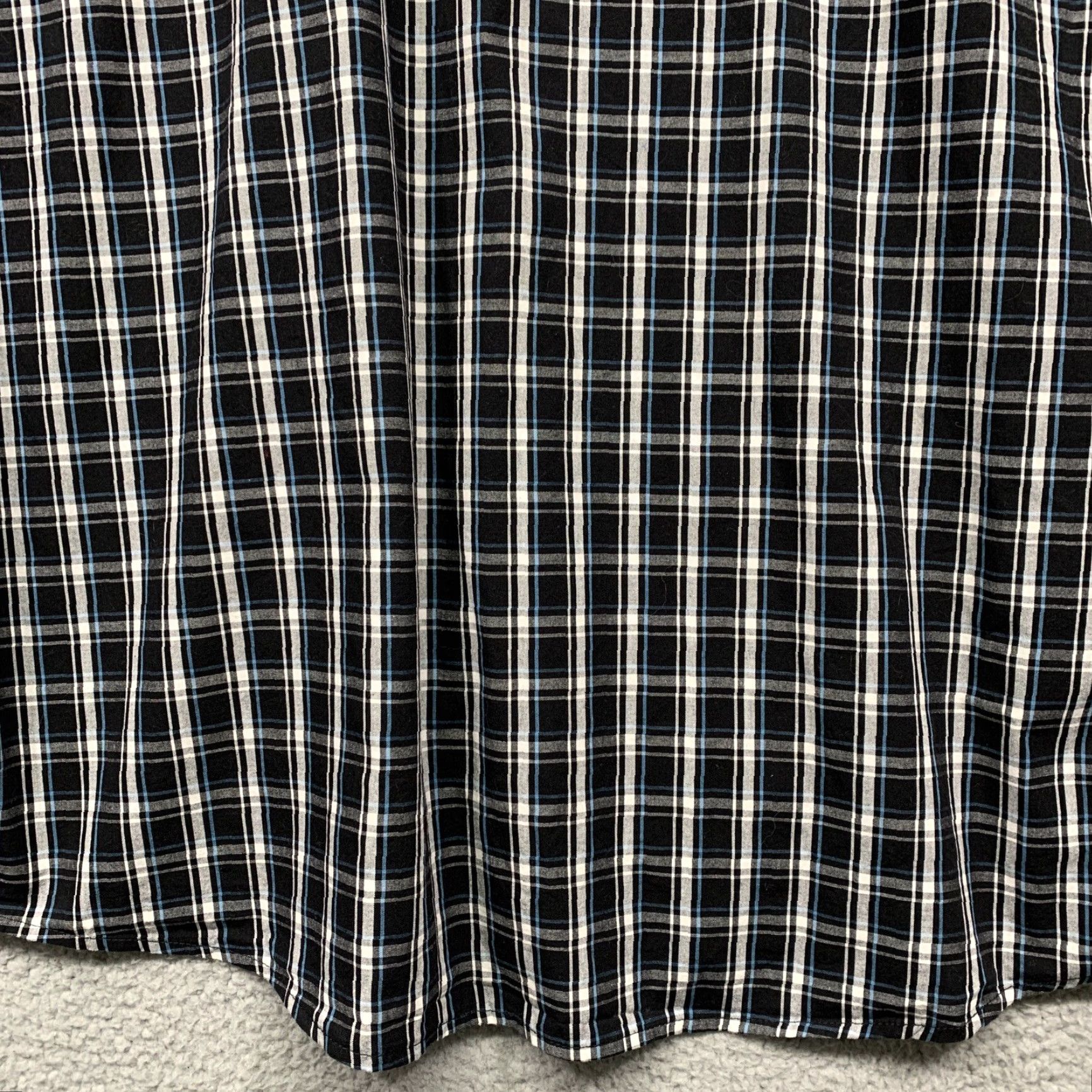 Wrangler Wrangler Button-Up Shirt Men’s 2XL Short Sleeve Black Blue White Plaid Shirt, 100% Cotton, Button Closure, 46 in Chest, Regular Fit, Big & Tall, Men Size US XXL / EU 58 / 5 - 6 Thumbnail