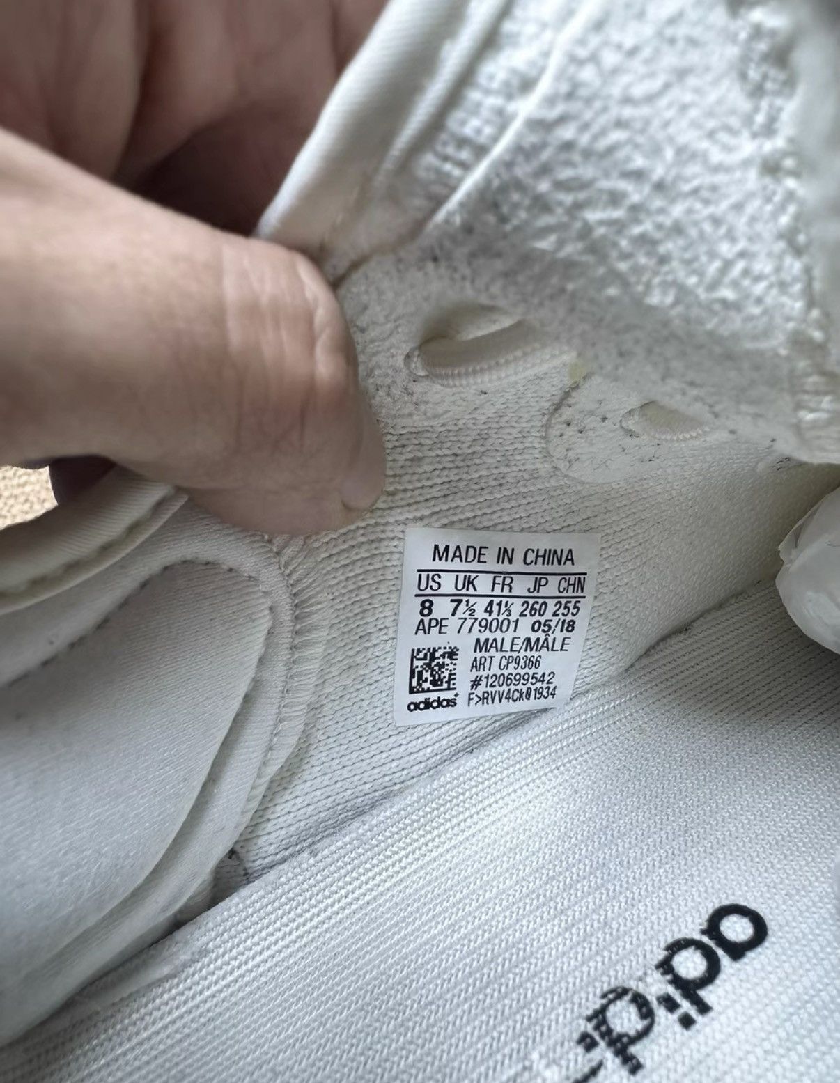 Adidas Adidas Yeezy 350 Cream White K37 Size US 8 / EU 41 - 5 Thumbnail