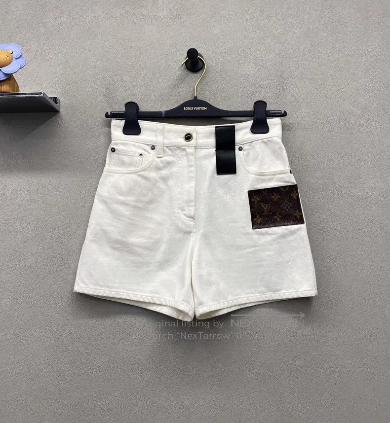 Louis Vuitton Louis Vuitton Adornment paneled denim shorts Size 31" - 1 Thumbnail