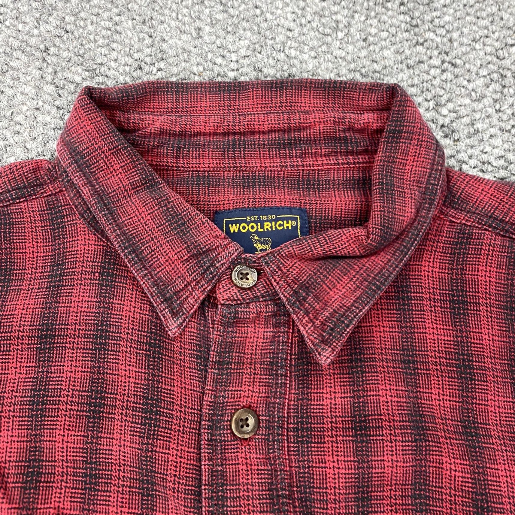 Vintage VINTAGE Woolrich Shirt Men's XXL Red Plaid Flannel Button-Up with Pockets Outdoor Long Sleeve Casual Clothing Mens XXL Red Black Plaid Woolrich Shirt Size US XXL / EU 58 / 5 - 6 Thumbnail