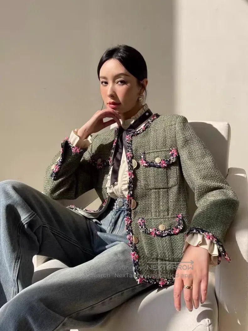 Chanel Chanel Four-pocket colorful floral rolled-edge tweed long- Size XS / US 0-2 / IT 36-38 - 8 Thumbnail