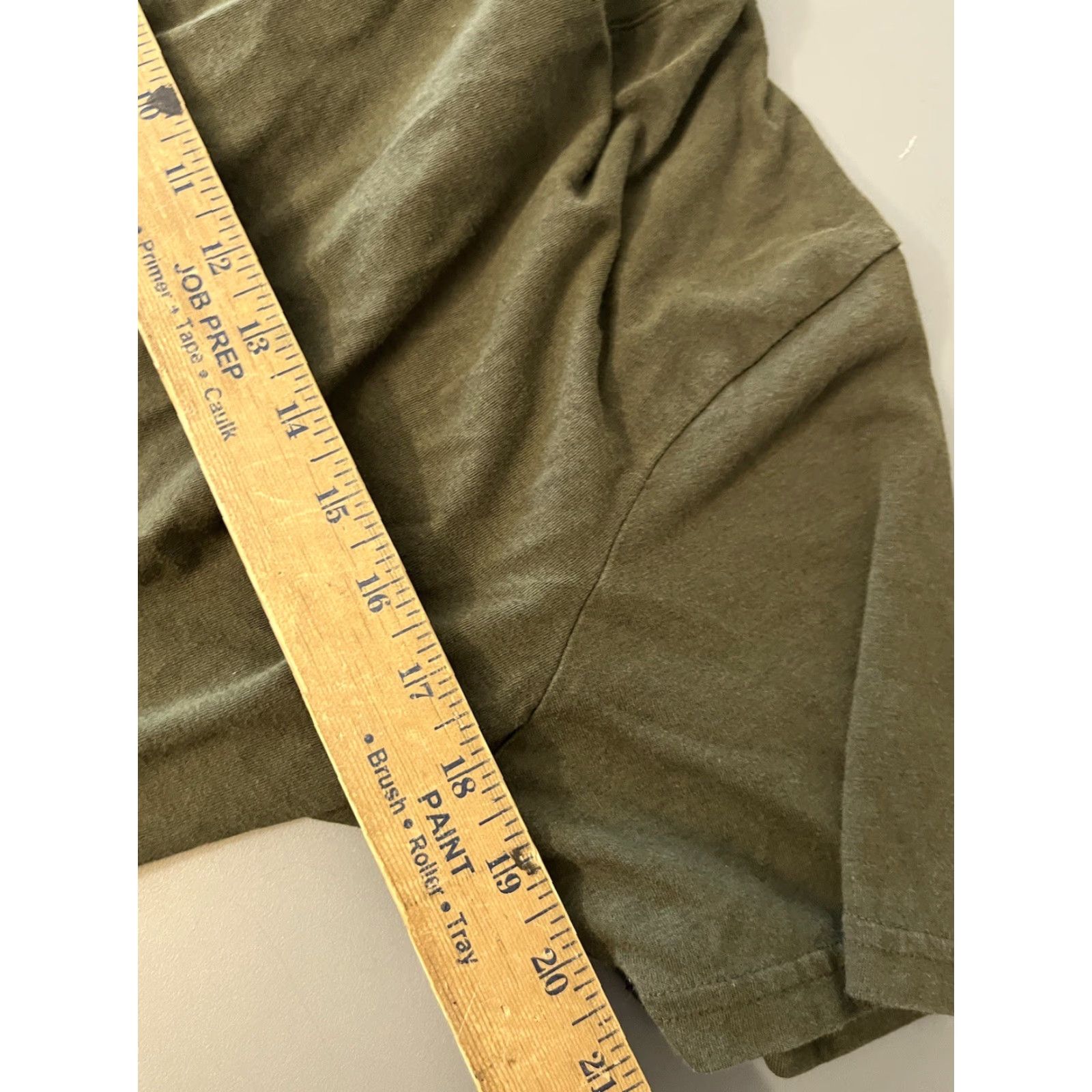 Banana Republic Banana Republic T-Shirt Mens M Green Solid Crew Neck Short Sleeve Size US M / EU 48-50 / 2 - 5 Thumbnail