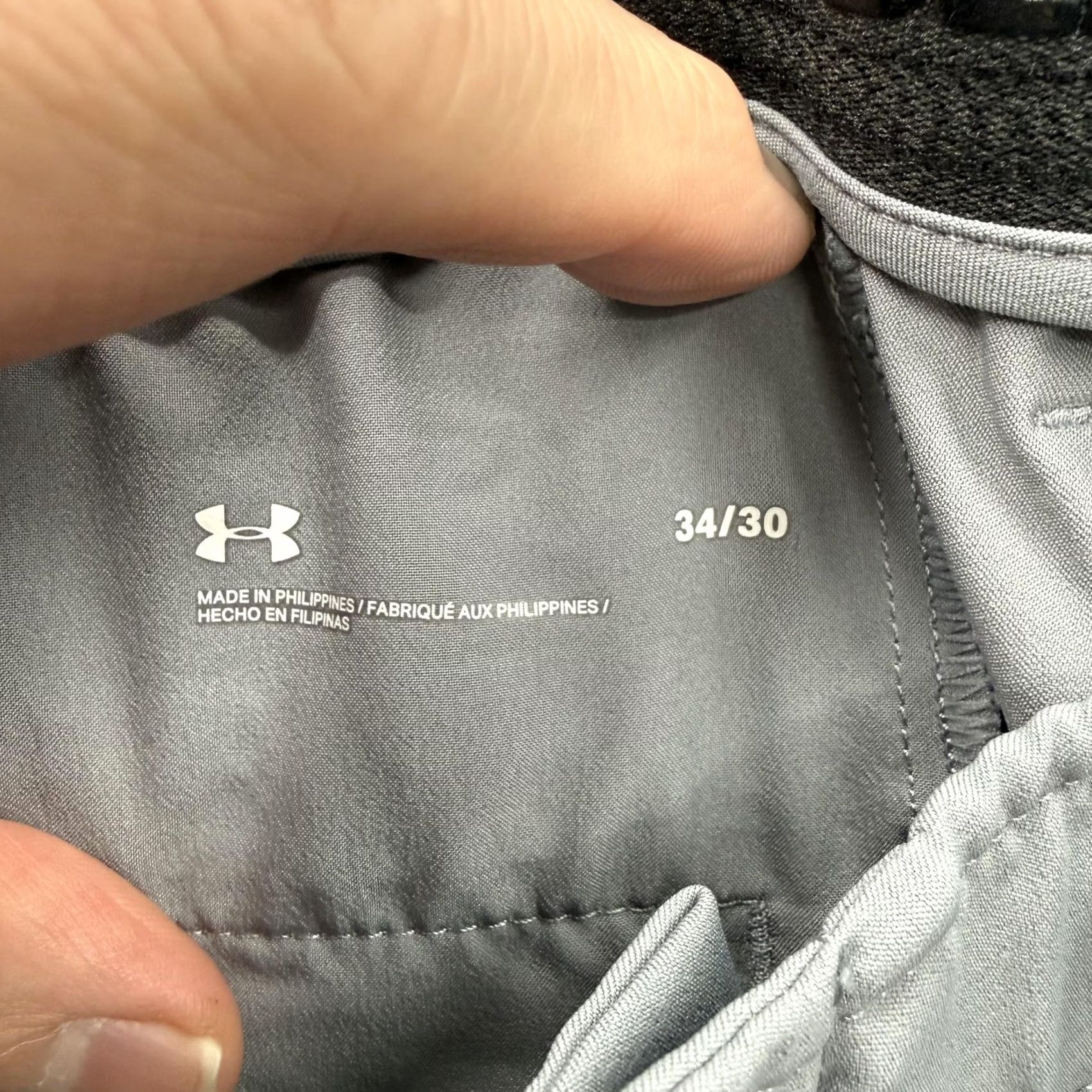 Under Armour Under Armour Mens 34x30 Gray Elastic Waist Golf Chino Pants Shirt? Size US 34 / EU 50 - 3 Thumbnail