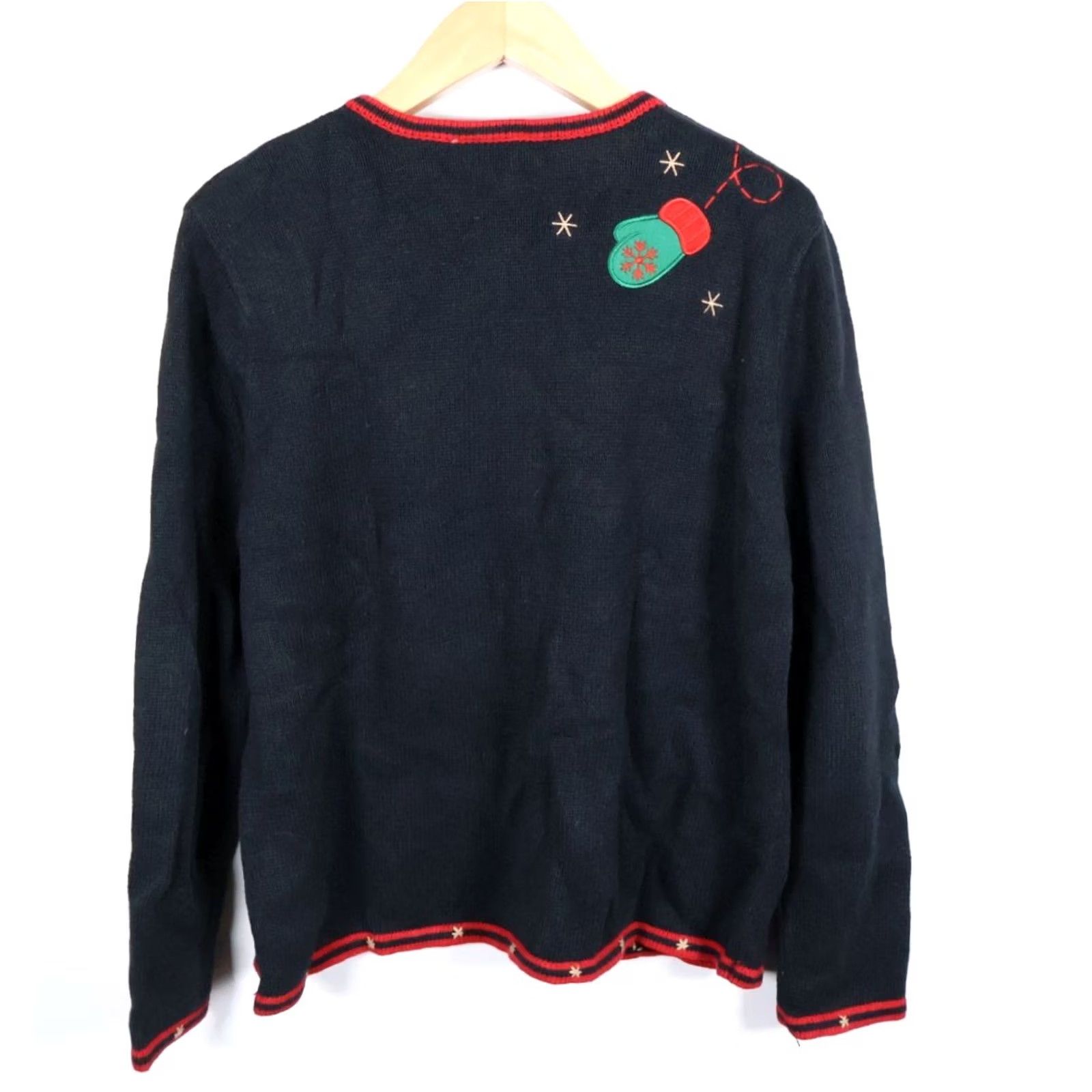 Vintage VINTAGE Field Gear Cardigan Women's XL Black Embroidered Mitten Geometric Knit Heavyweight 90s Holiday Outdoor Ugly Sweater Men/Women? Size XL / US 12-14 / IT 48-50 - 2 Thumbnail