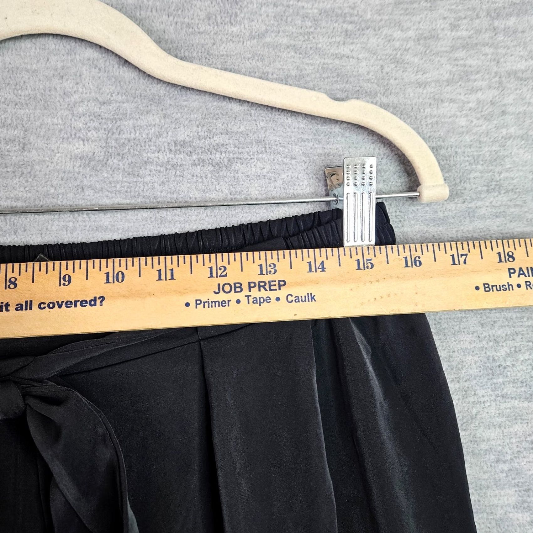 Vintage SOHO Women’s Black Wide Leg Pleated Pants Size 1X Elastic Waist Tie Front Pants Women 1X Black Tie Front Casual Office Wear Size 40" / US 18 - 7 Thumbnail
