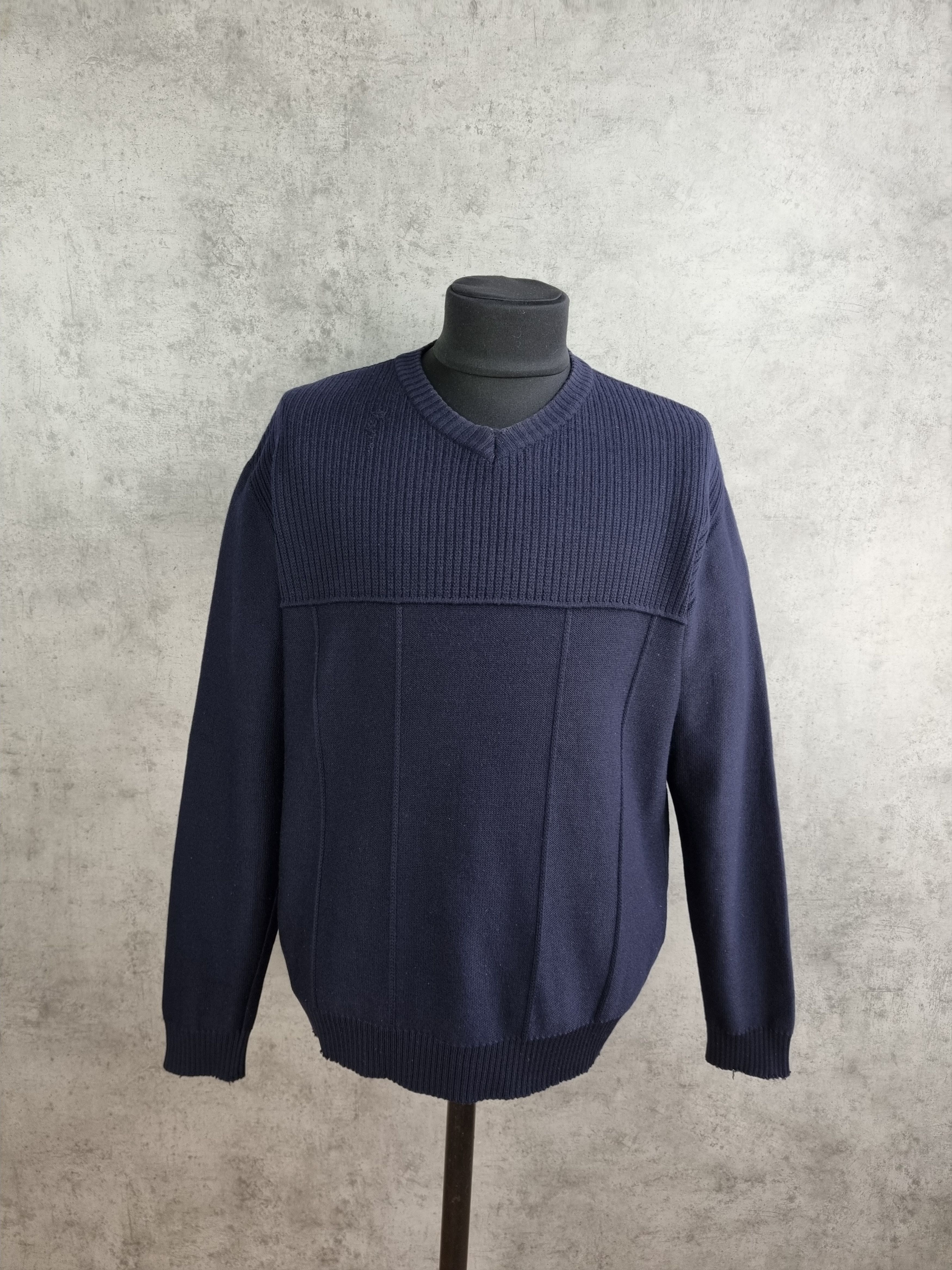 Vtg Fendi Uomo Italian Wool Distressed Sweater V Neck
