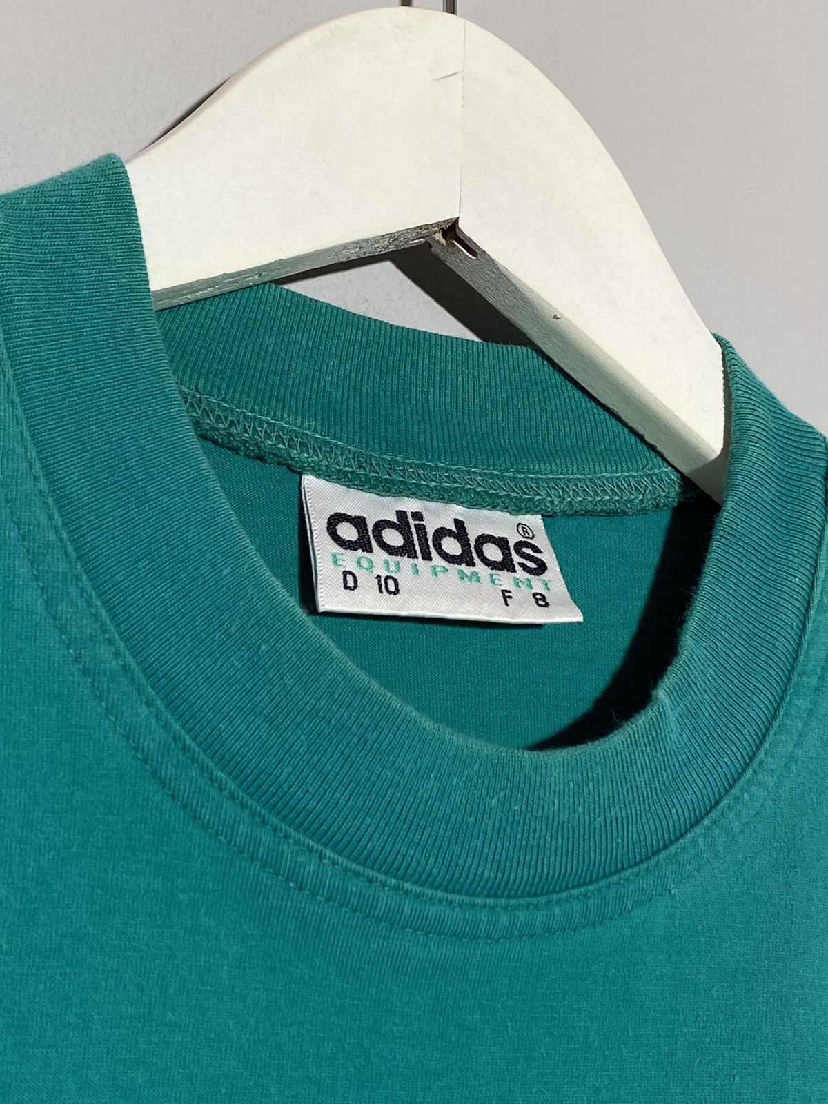 Adidas × Vintage Vintage 90s Adidas Equipment hype streetwear green t-shirt Size US L / EU 52-54 / 3 - 9 Thumbnail