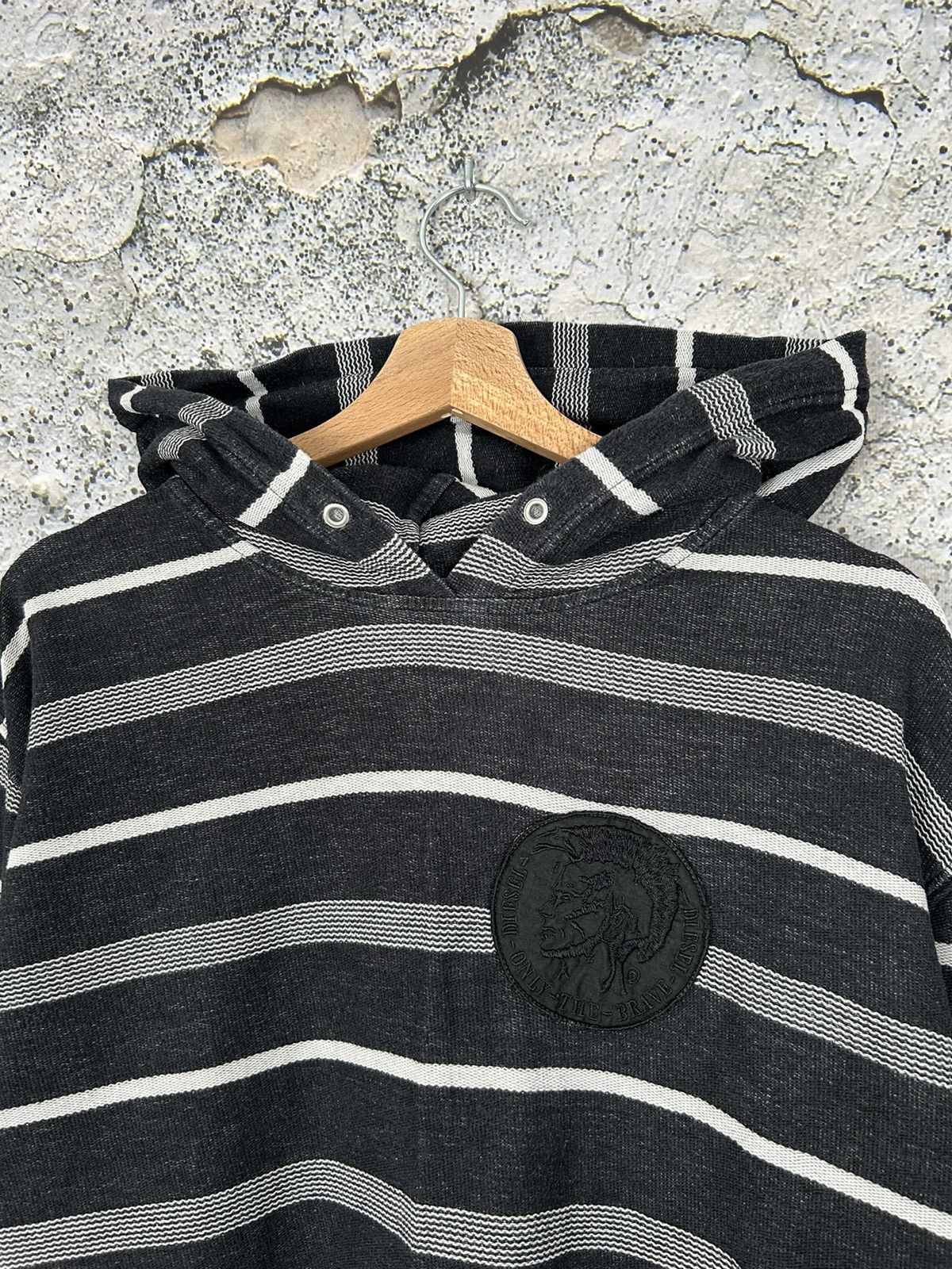 Diesel Vintage Diesel Y2K 00s Stripped Hoodie Streetwear Avantgarde Size US XXL / EU 58 / 5 - 3 Thumbnail