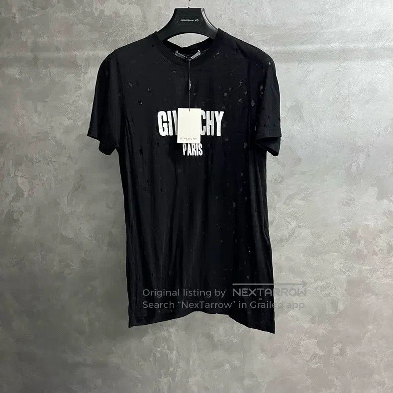 Givenchy Givenchy Black Classic Pattern Printed Hole Short Sleeve T Size US XS / EU 42 / 0 - 1 Thumbnail