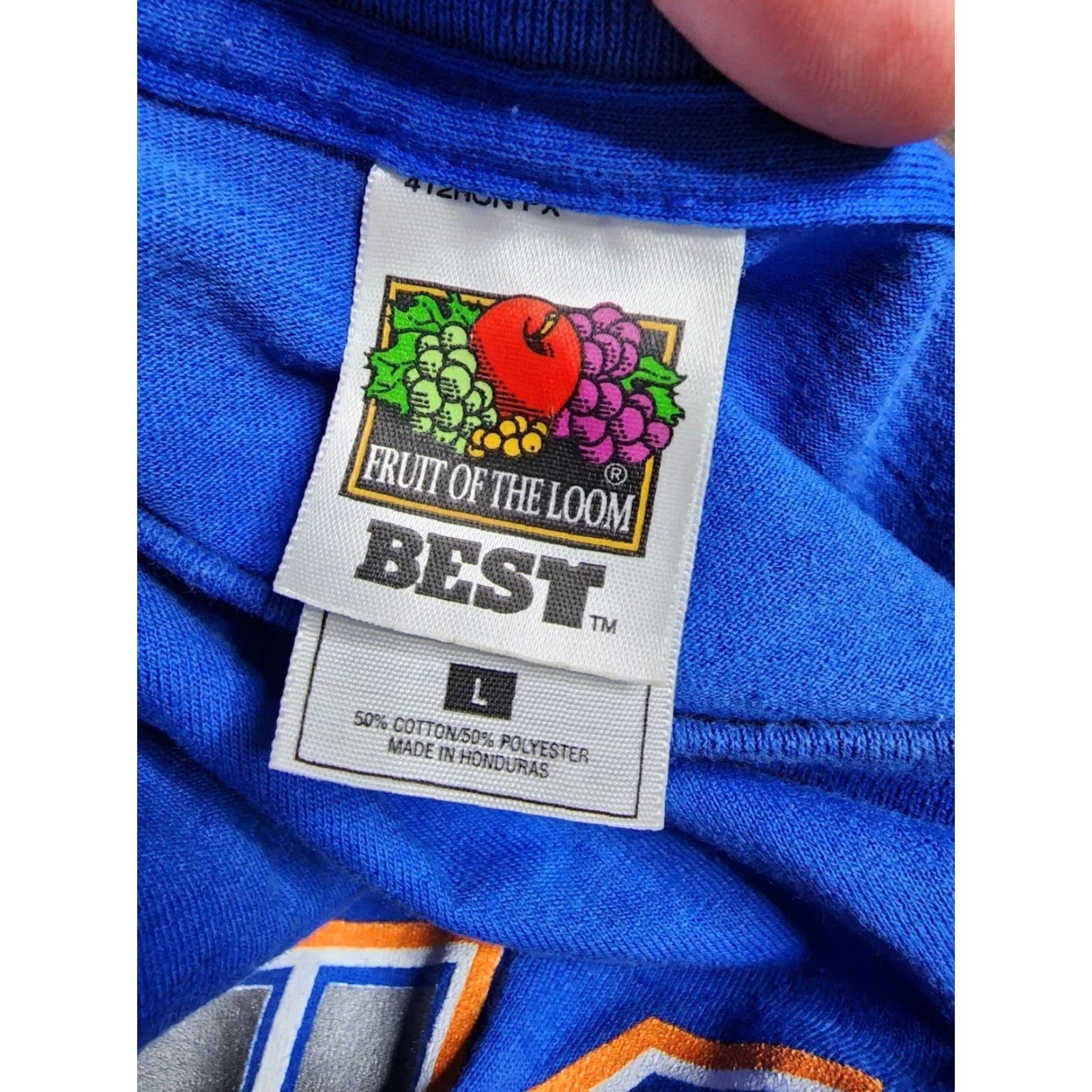 Fruit Of The Loom VINTAGE Fruit of the Loom T-Shirt Florida Gators 1990s Crew Neck Short Sleeve Blue L Mens 90s USA Football Theme, Cotton Blend, Graphic Print Size US L / EU 52-54 / 3 - 4 Thumbnail