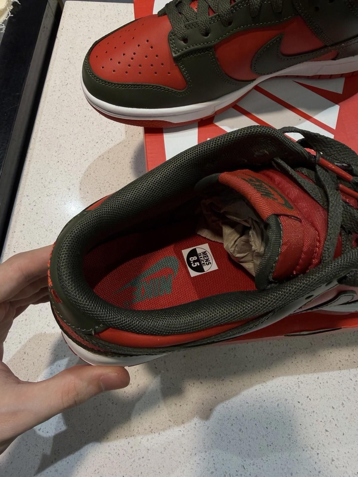 Nike Nike Dunk Low Cargo Khaki Mystic Red Men Size 8.5 Authentic Size US 8.5 / EU 41-42 - 9 Thumbnail