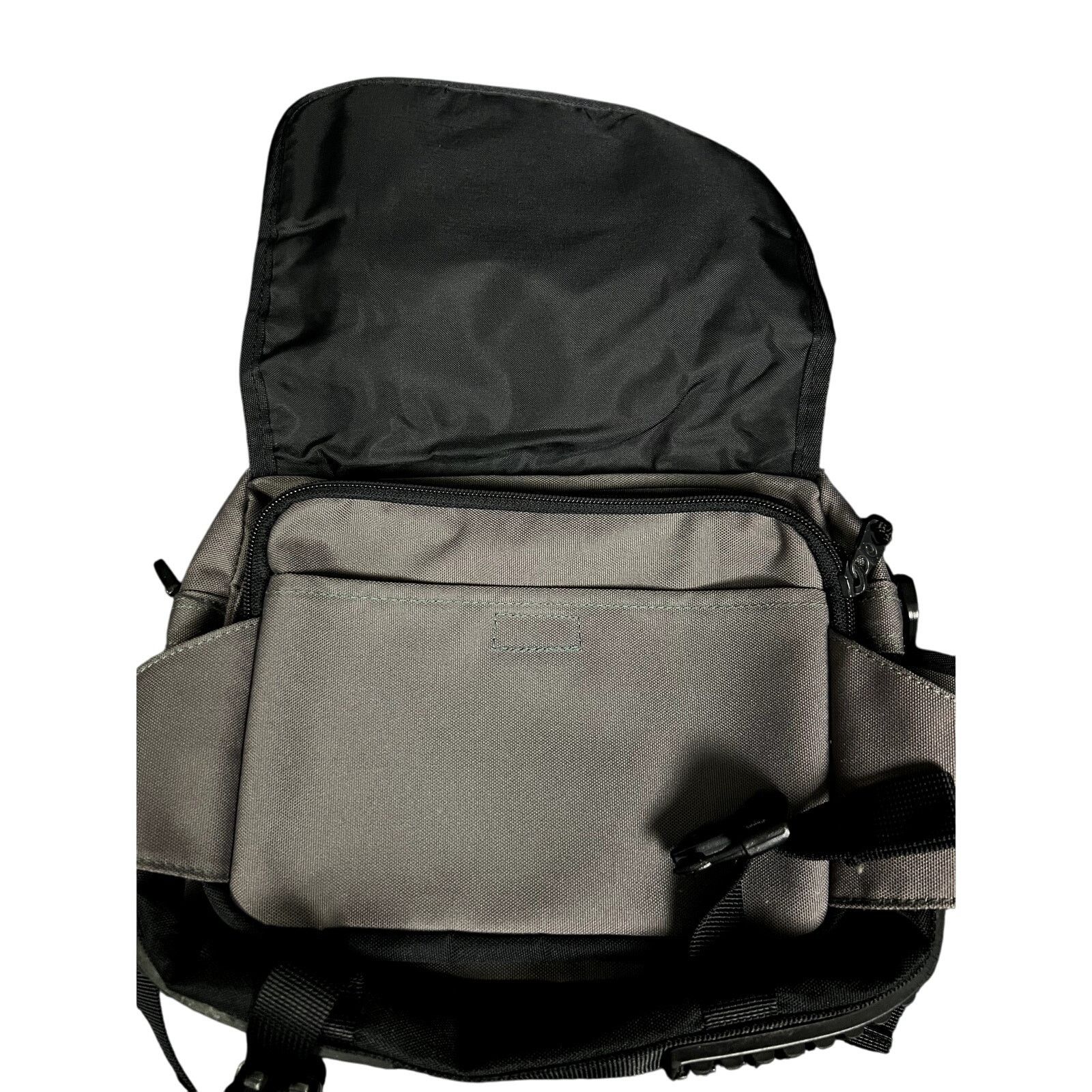 Japanese Brand G.T. Hawkins Gray Hip Tactical Bag Japan Import Size ONE SIZE - 8 Thumbnail