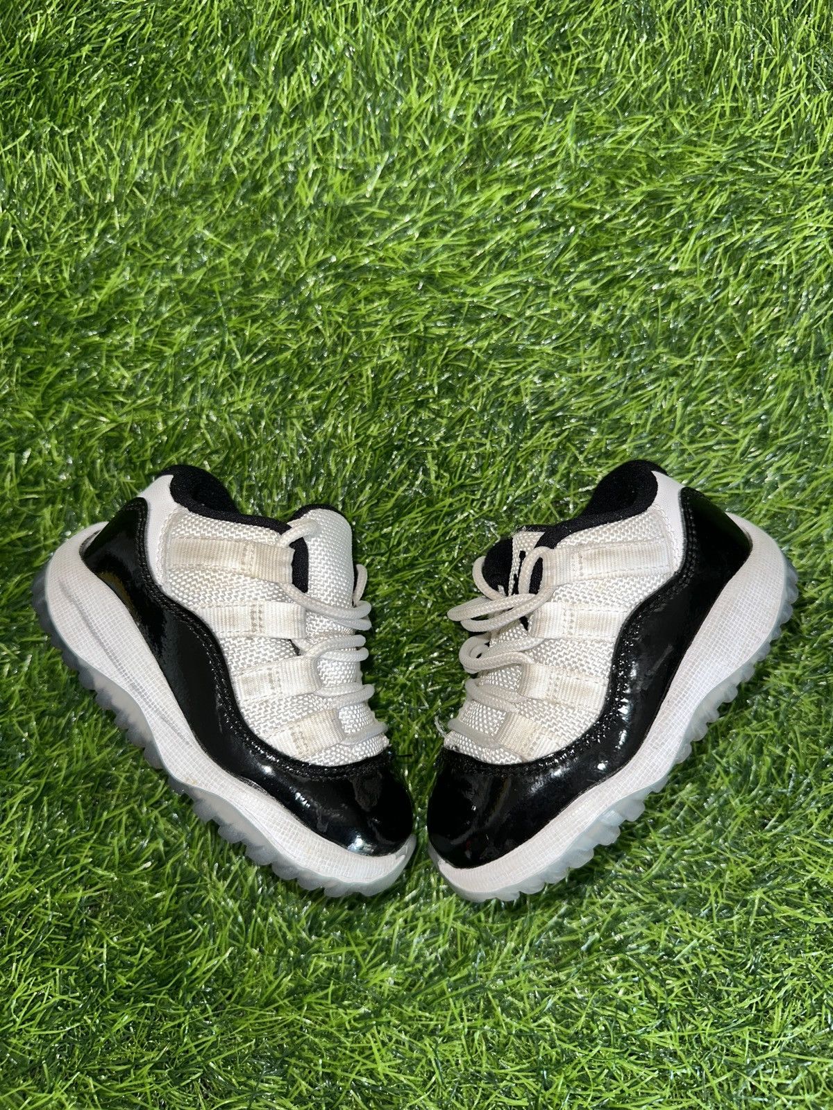 Jordan Brand Jordan concord 11 low BABY shoes size 5C Size US 5 / EU 37 - 2 Thumbnail