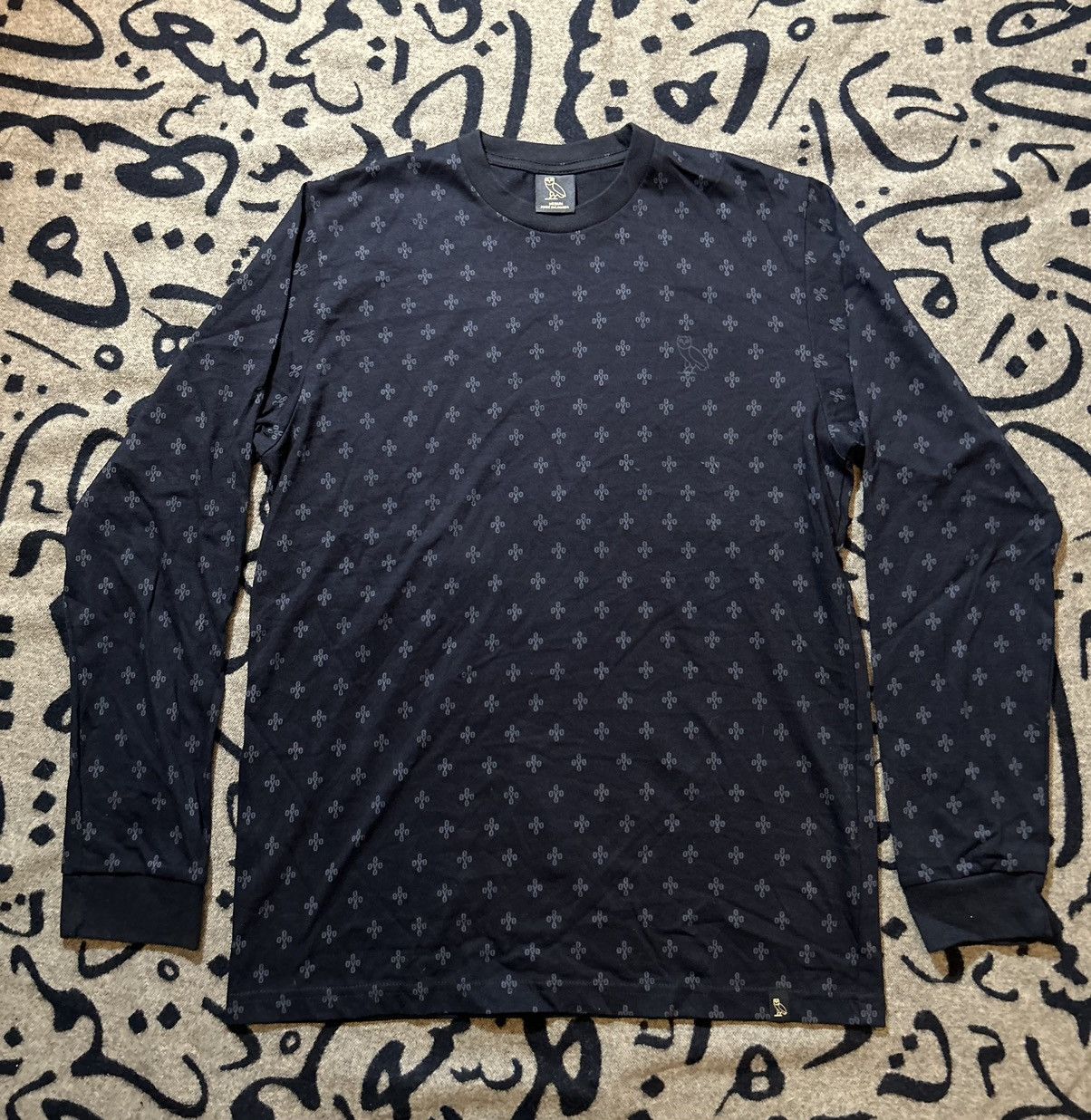 October's Very Own 2019 Monogram Longsleeve Size US M / EU 48-50 / 2 - 1 Thumbnail
